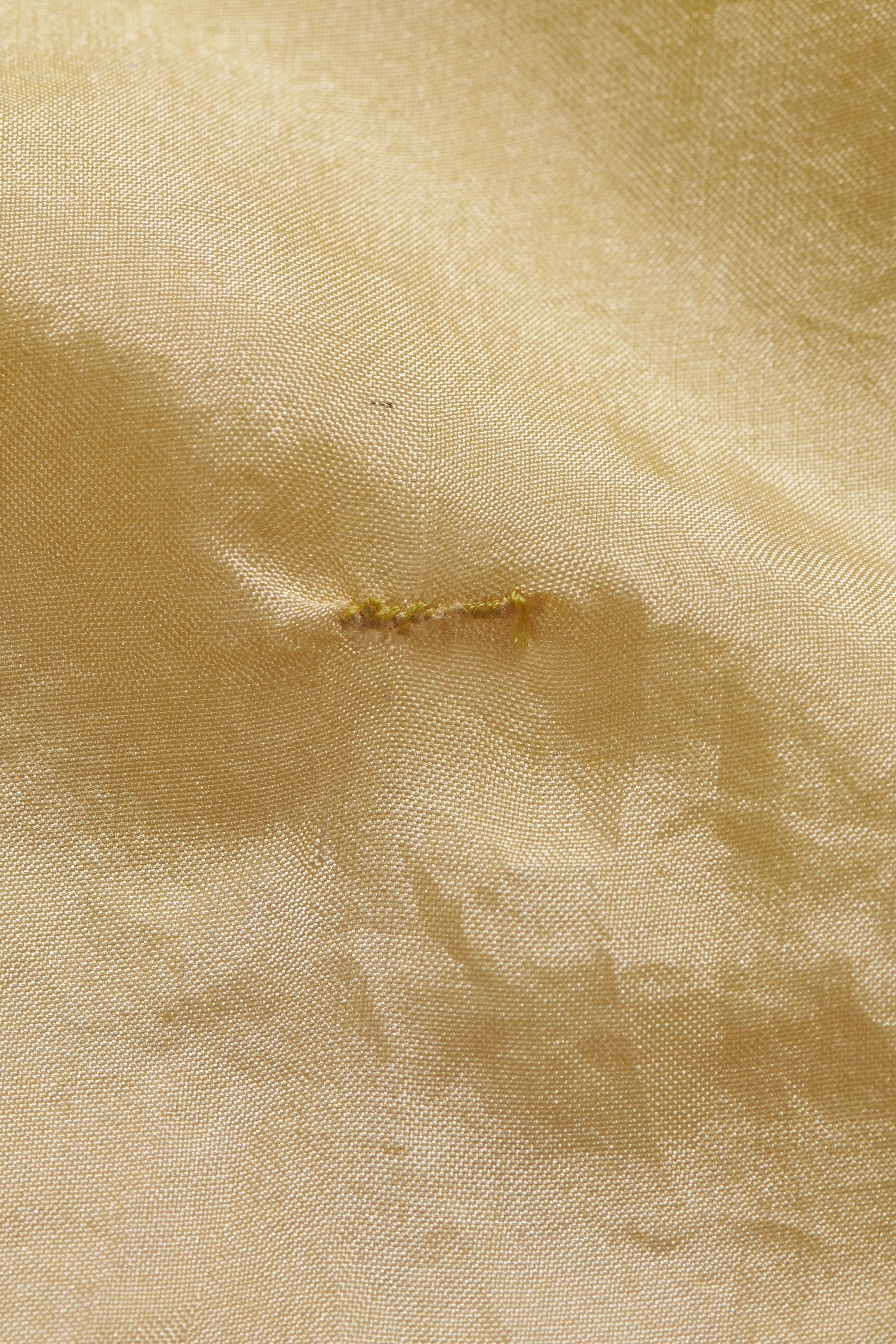 OCHRE YELLOW SILK WITH BANDHANI SCARF