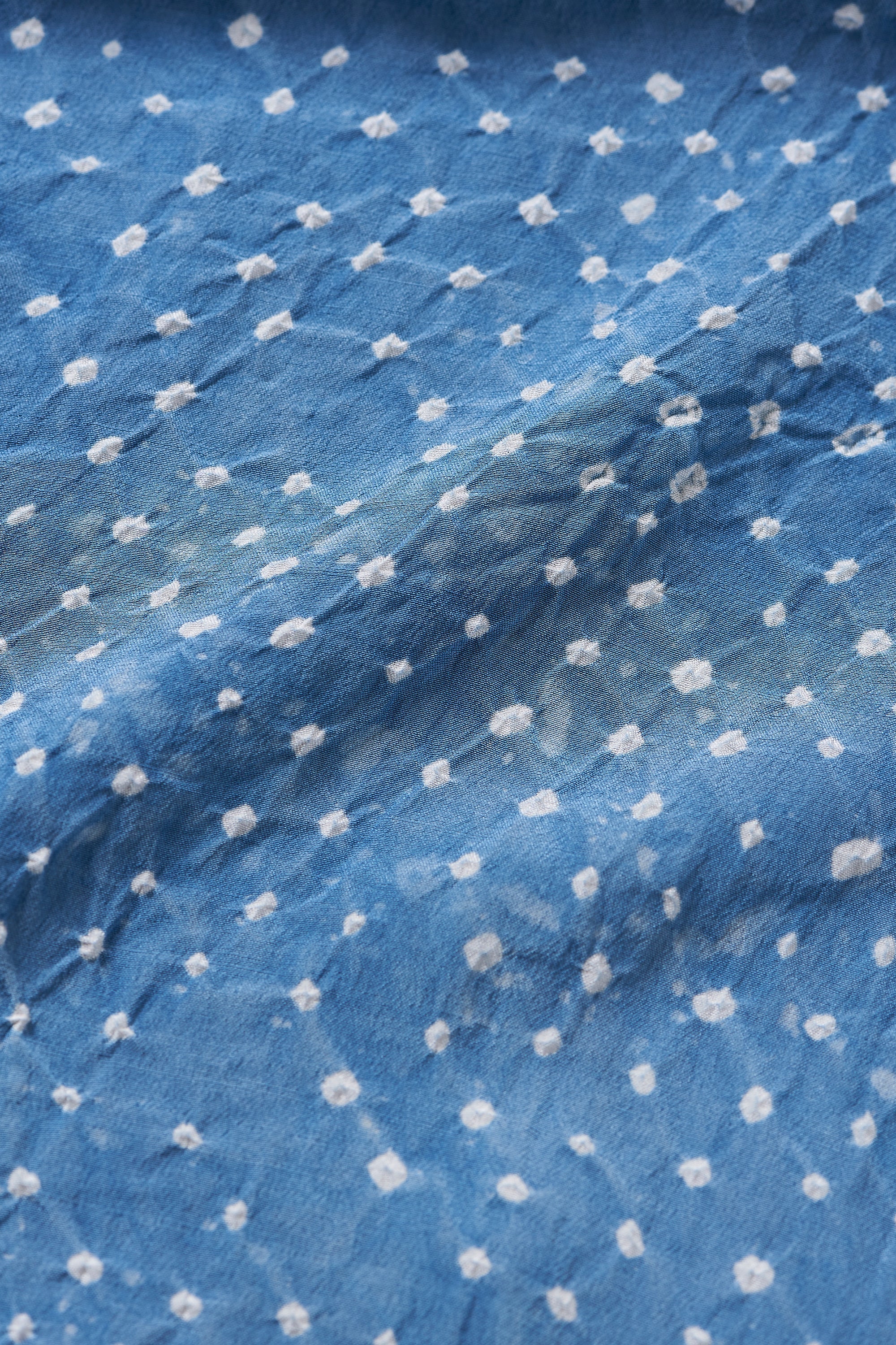 LIGHT INDIGO FLARED DRESS WITH BANDHANI
