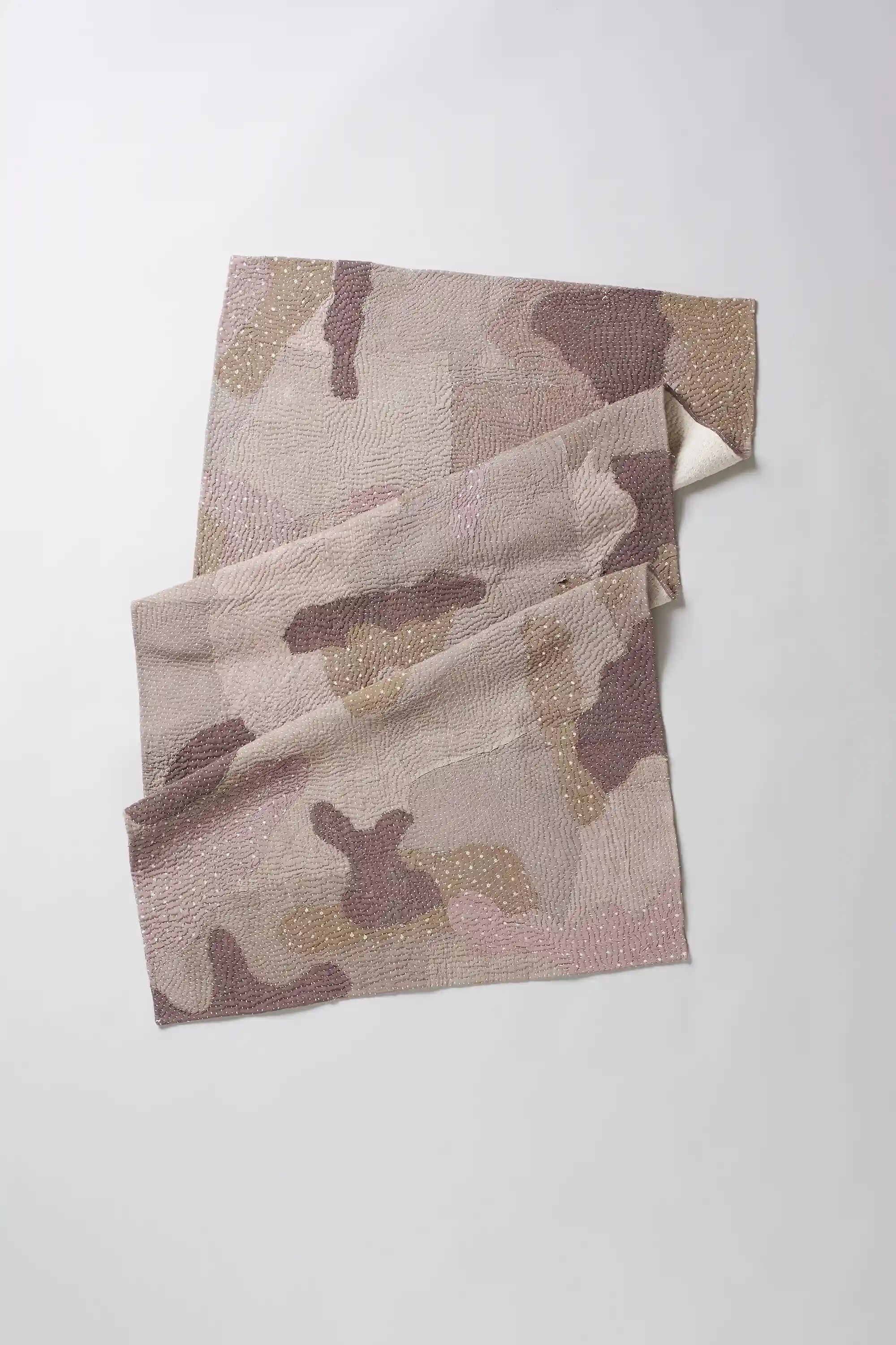 Folded wine quilt