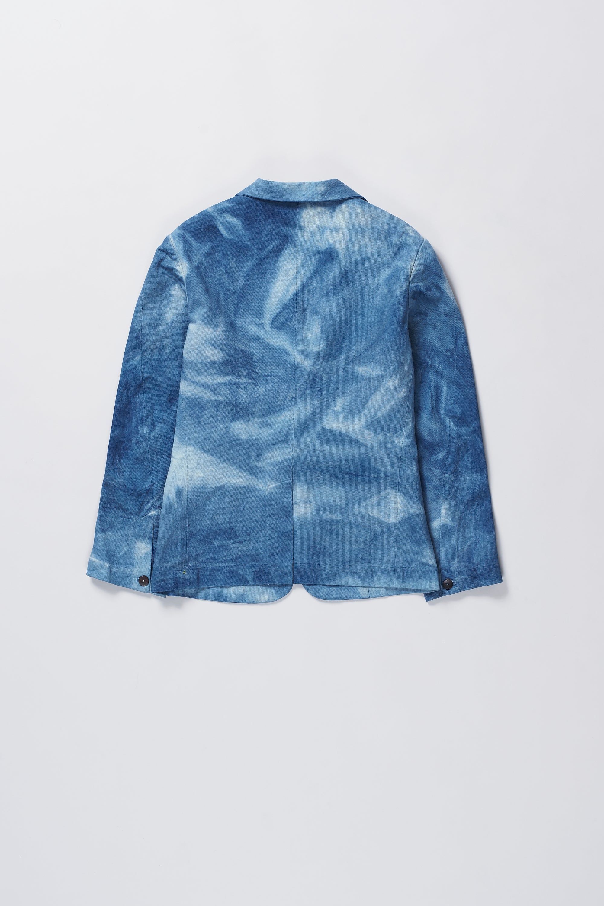 MEDIUM INDIGO WASHED HANDWOVEN DENIM JACKET DEOXIDISED