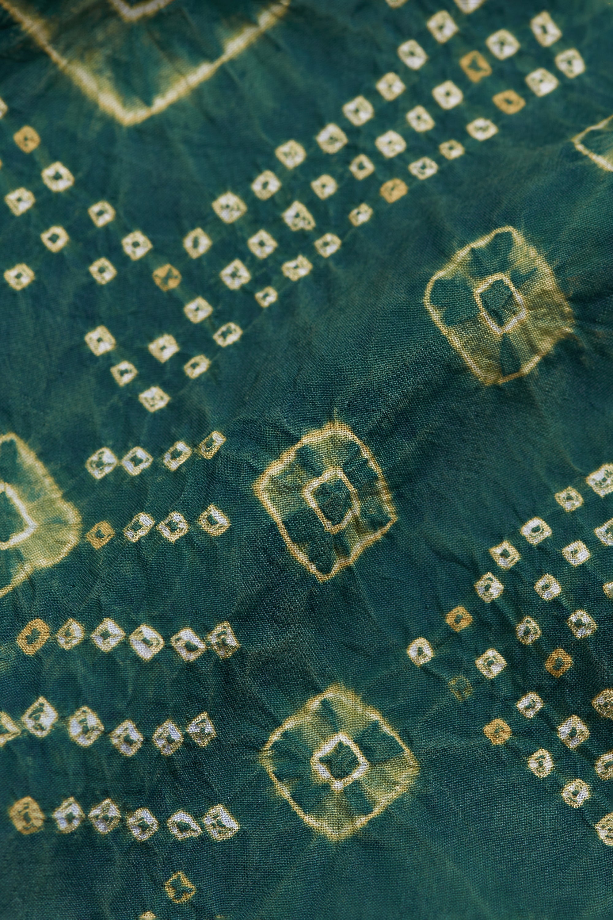 SILK DRESS IN BOTTLE GREEN