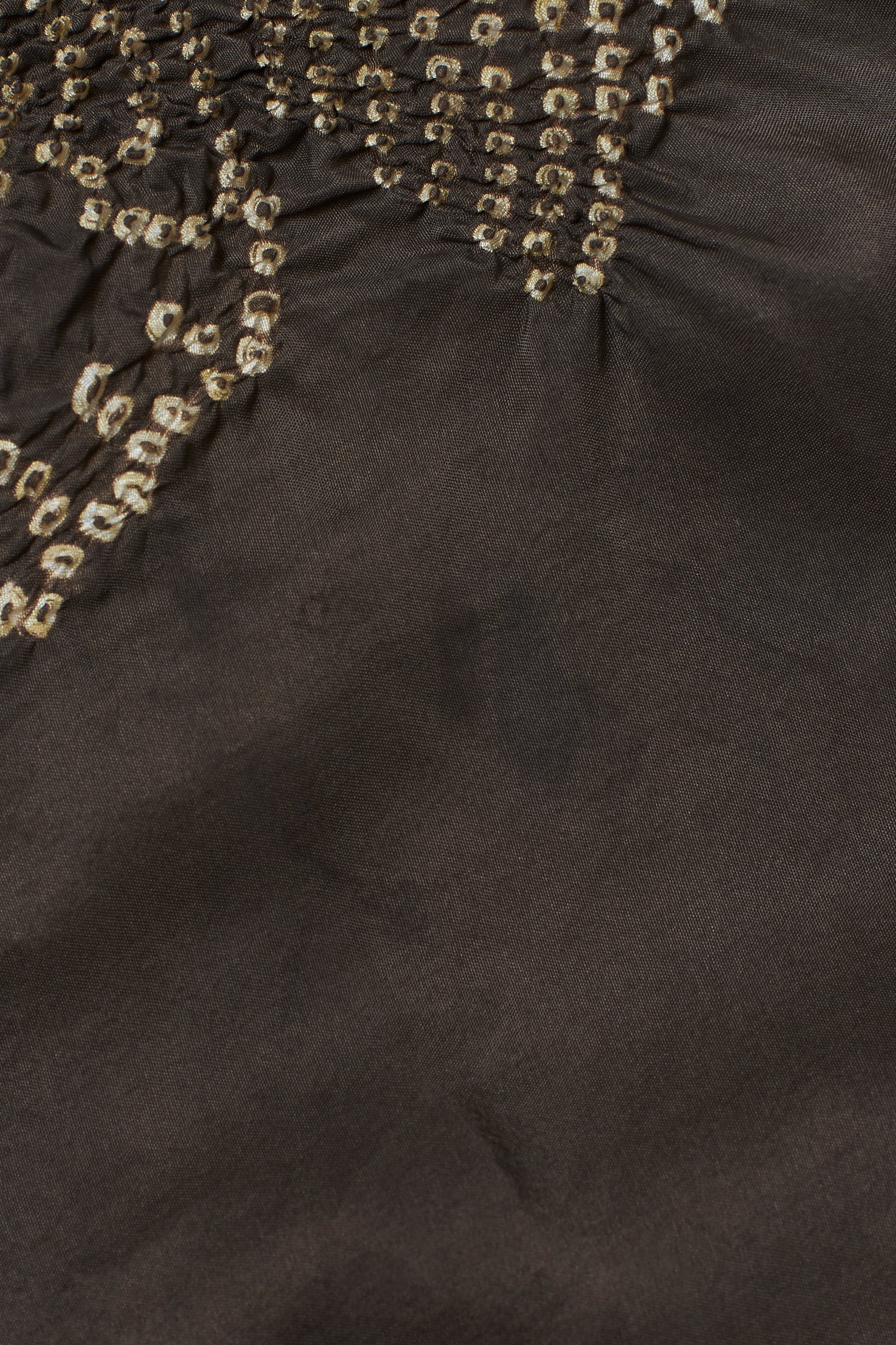 CHARCOAL SILK WITH BANDHANI SCARF
