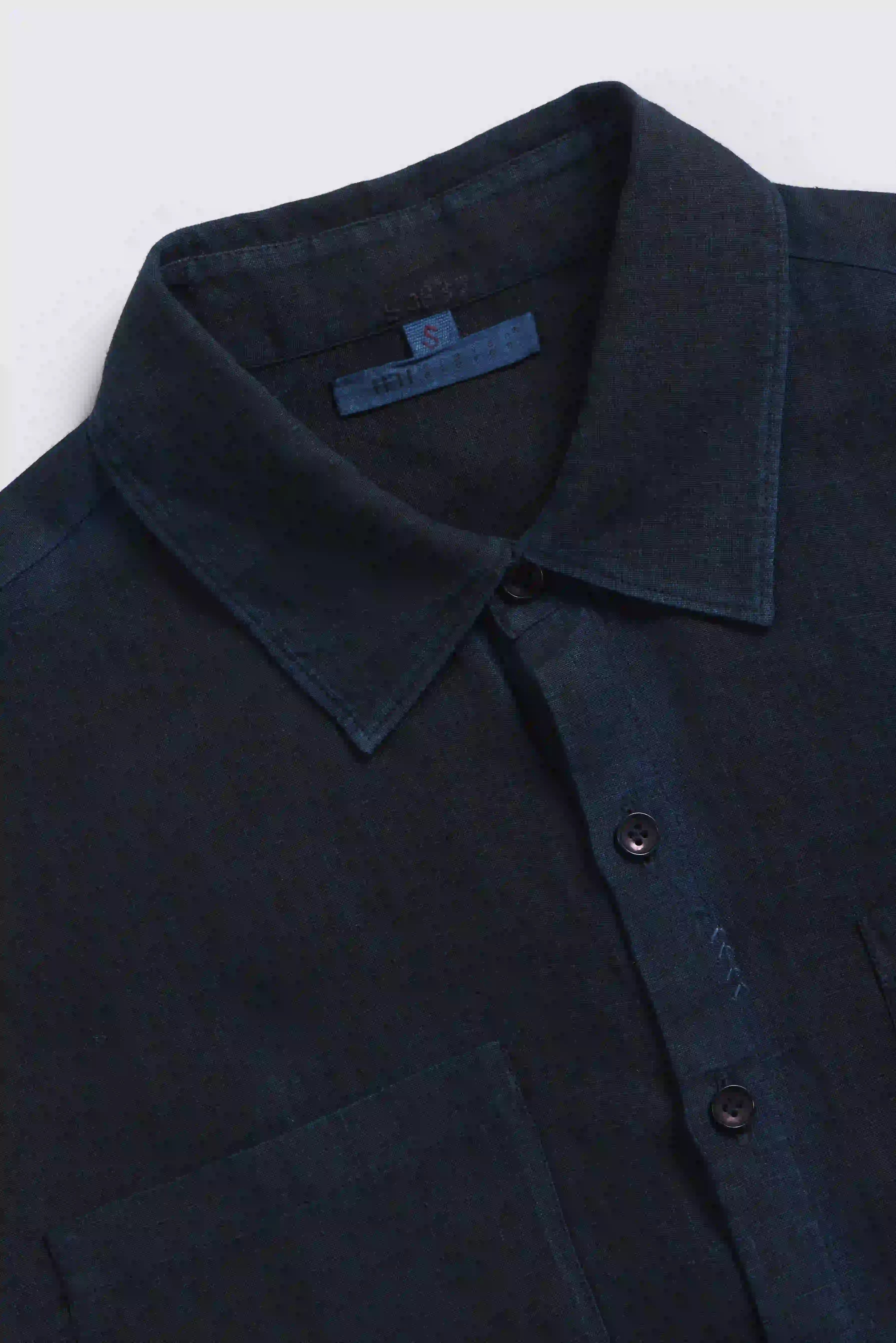 Black Breeze Relaxed Shirt