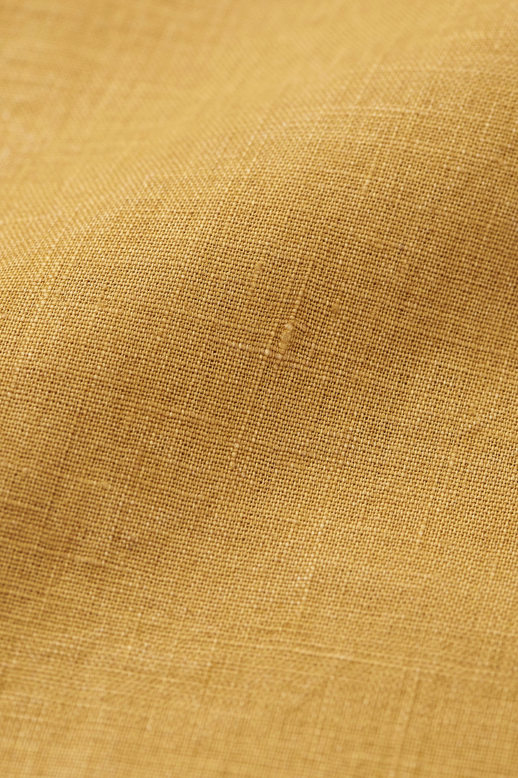 RELAXED FIT LINEN SHIRT IN MUSTARD YELLOW