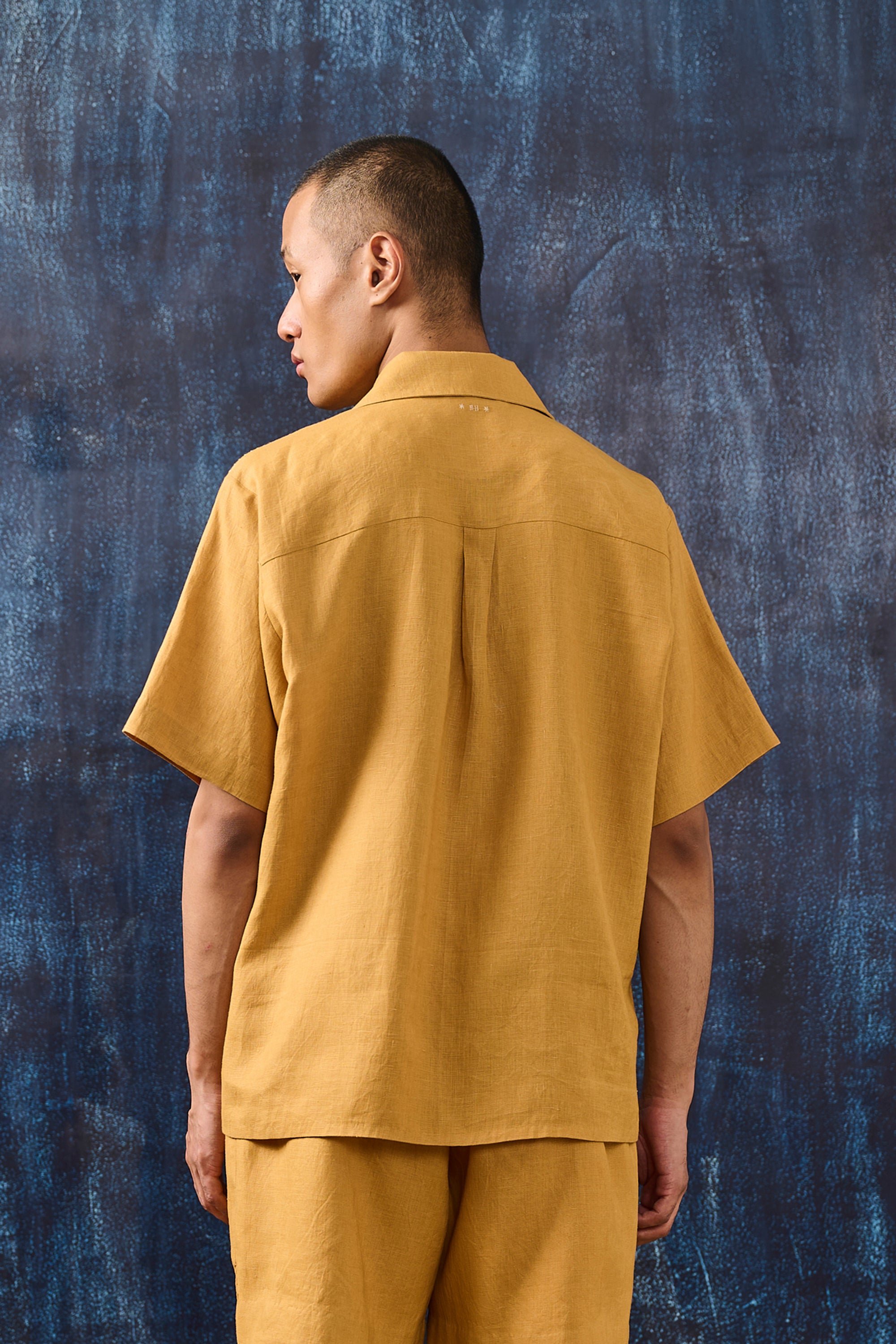 LINEN CAMP COLLAR SHIRT