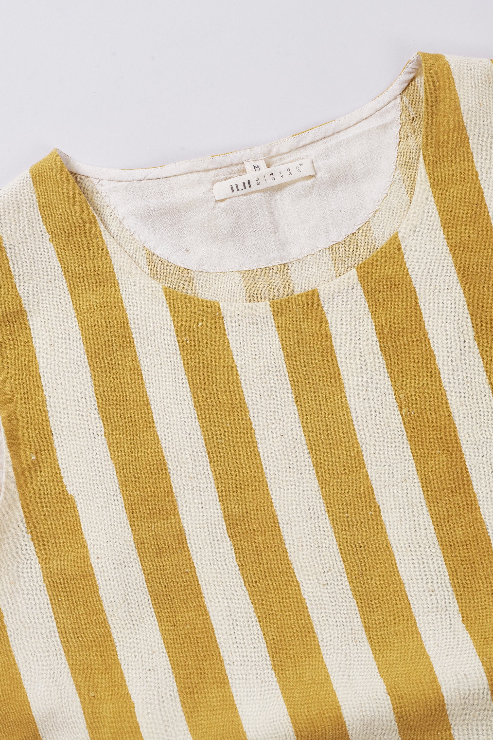 STATEMENT CROP TOP