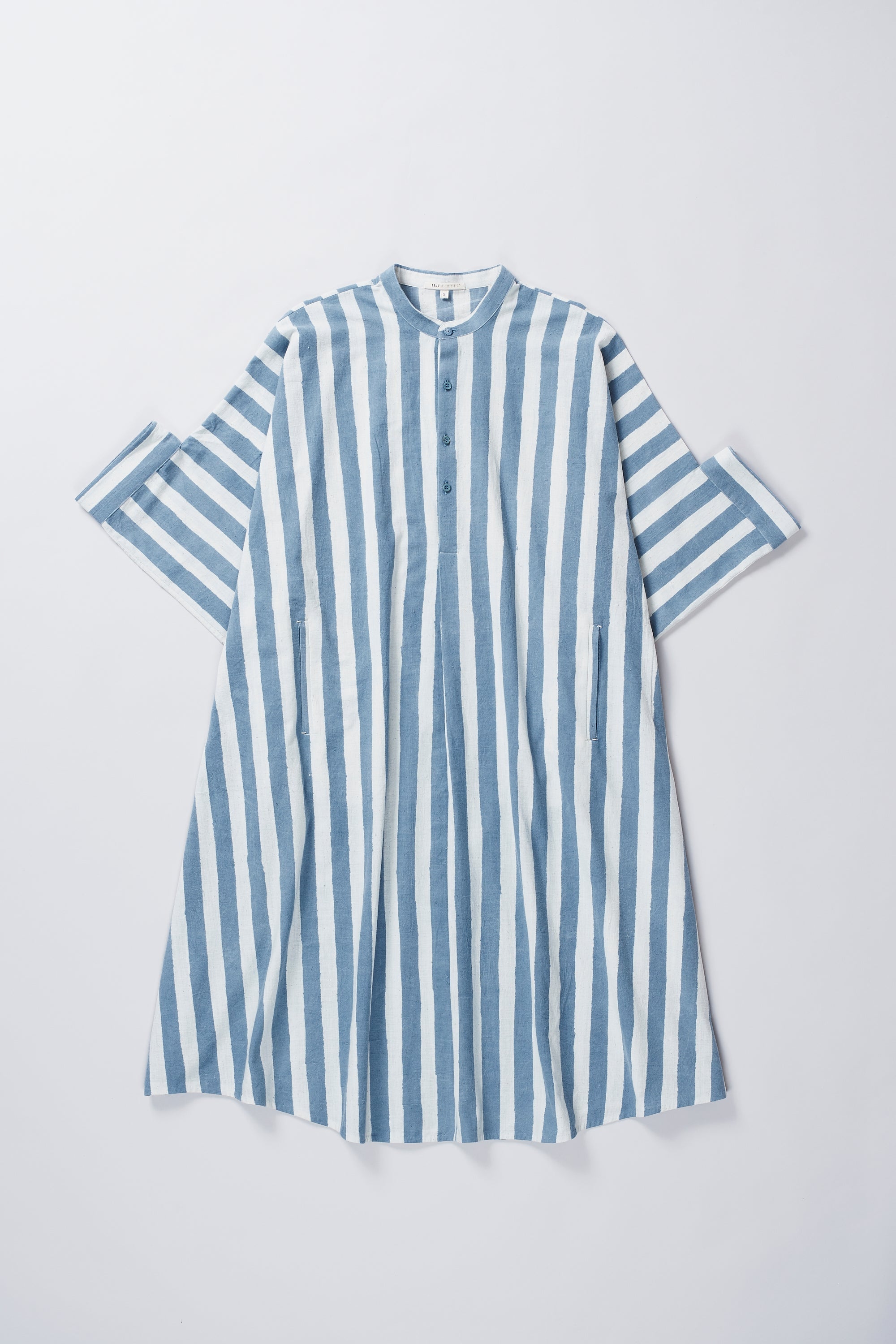 Medium indigo kaftan dress
