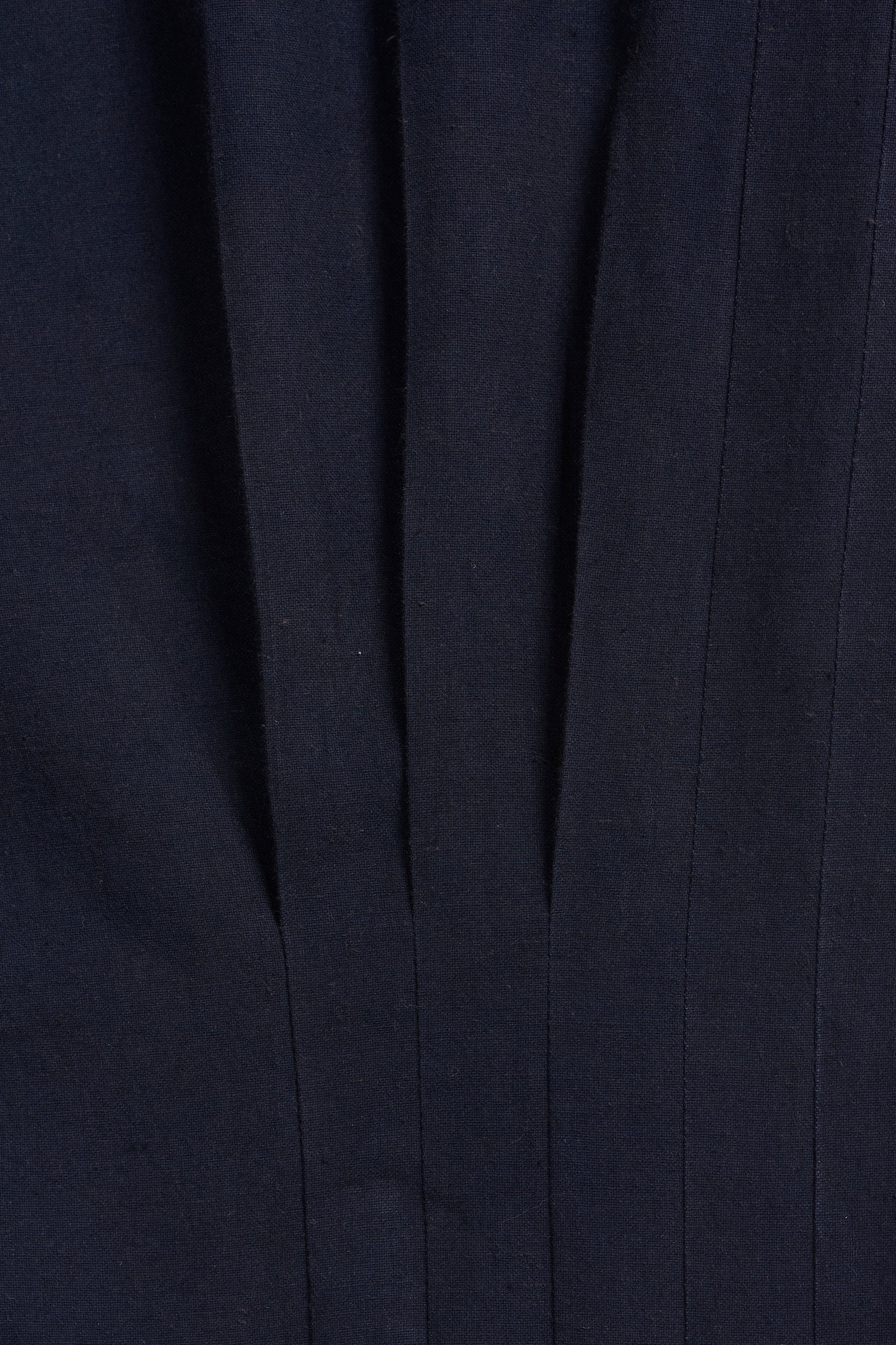 PLEATED SLEEVE TOP