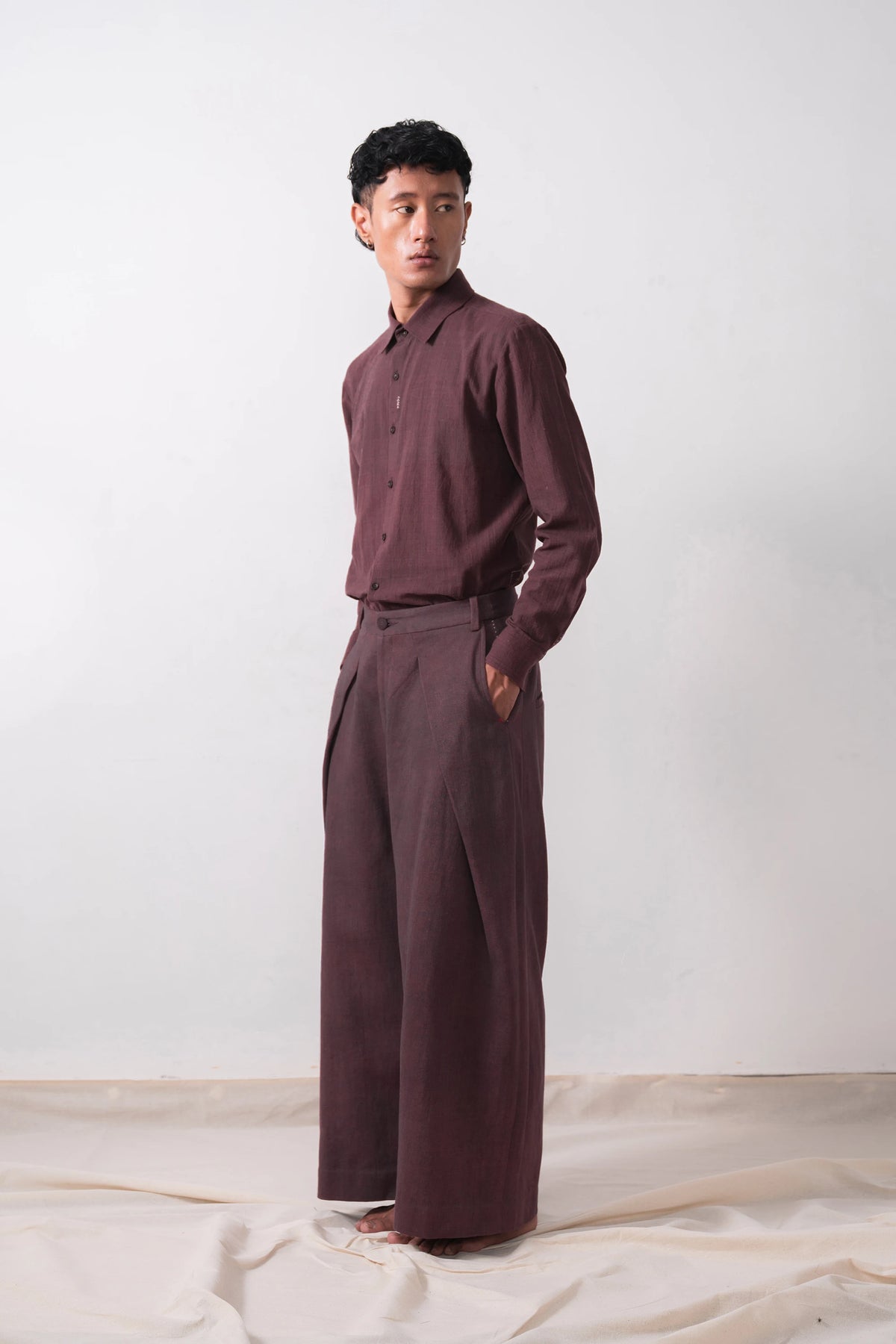 Relaxed Fit Trousers in Purple Red
