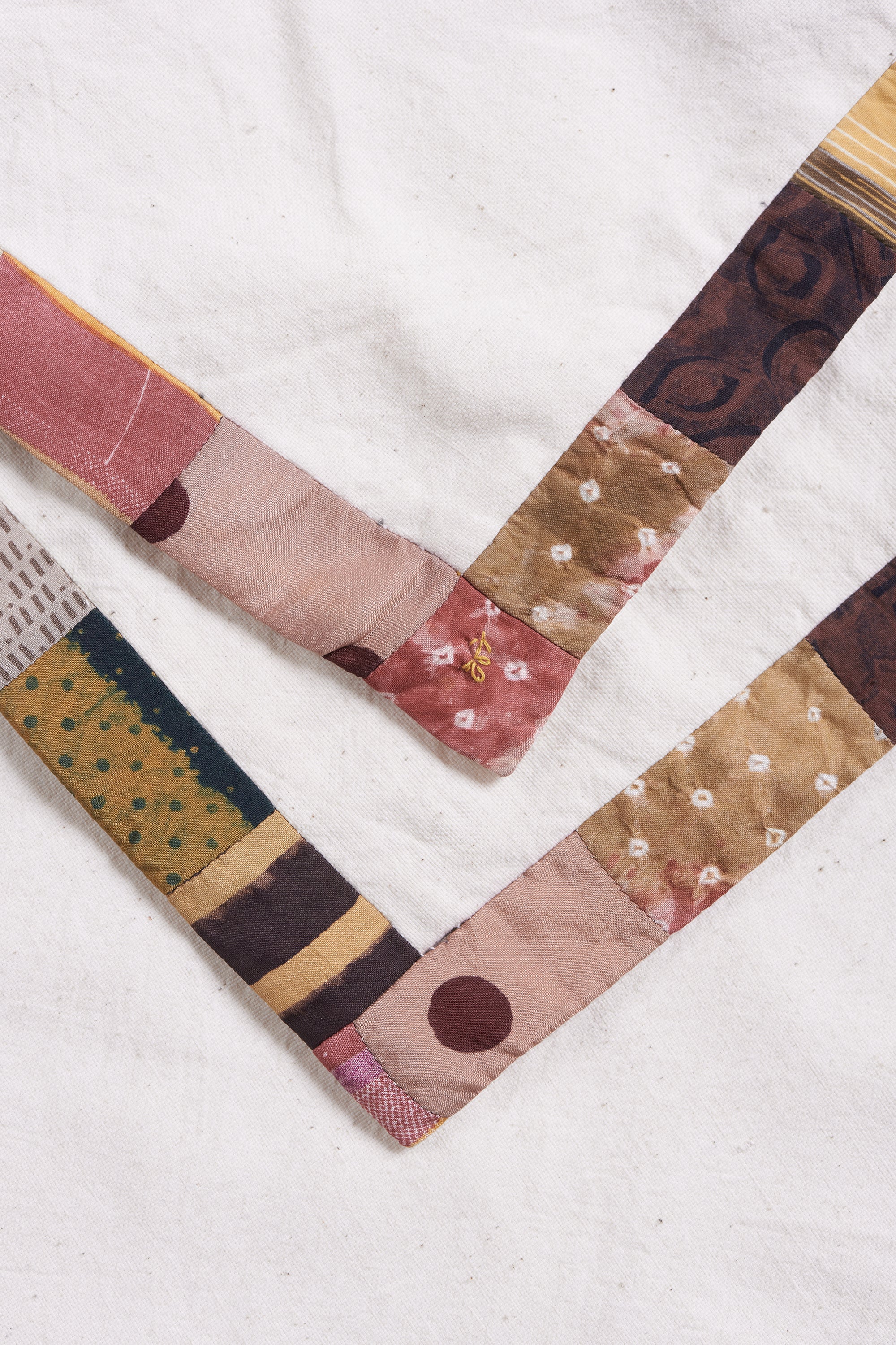 Ecru Table Cloth with Kantha