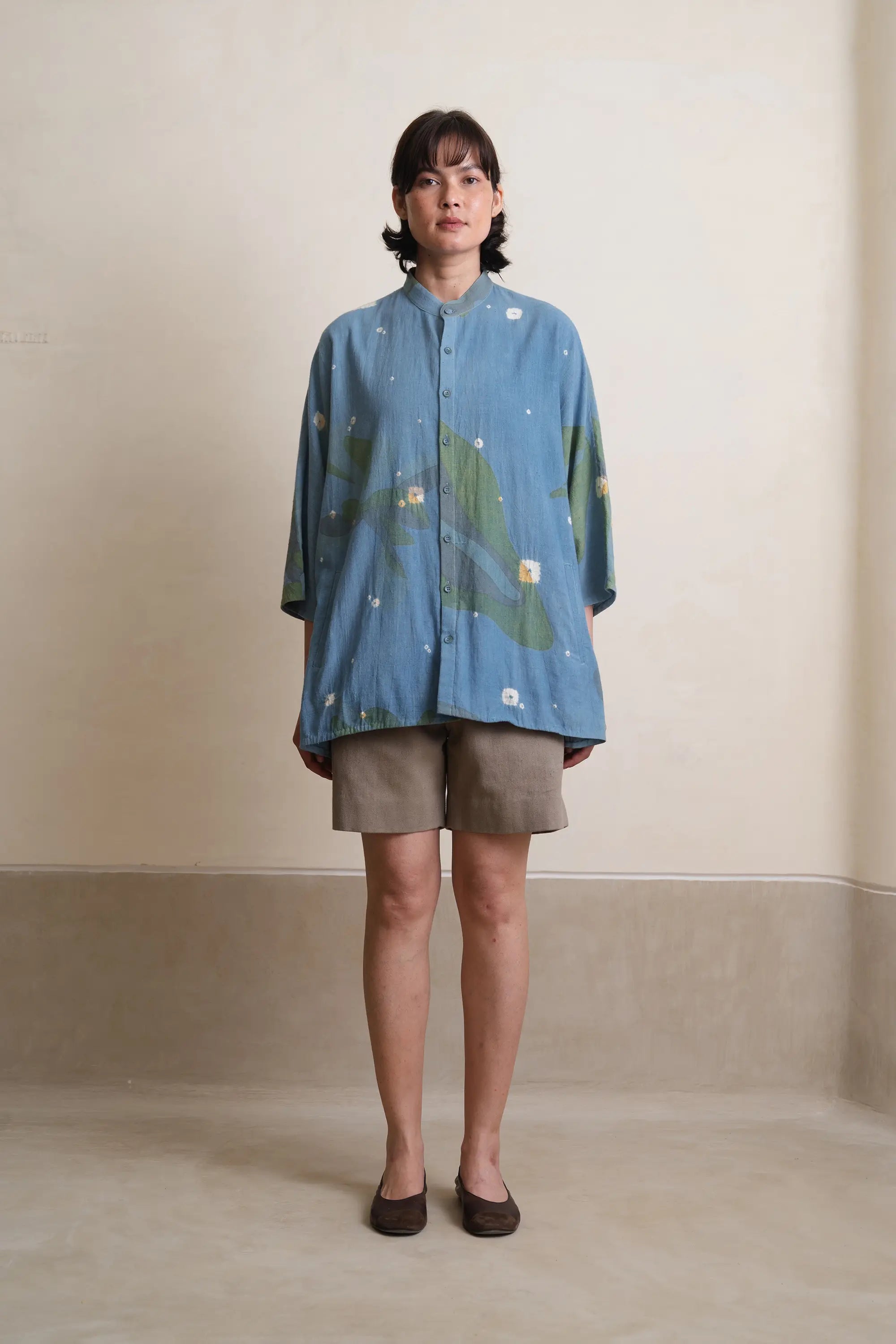 Shibori-Bandhani Shirt in Sky Indigo