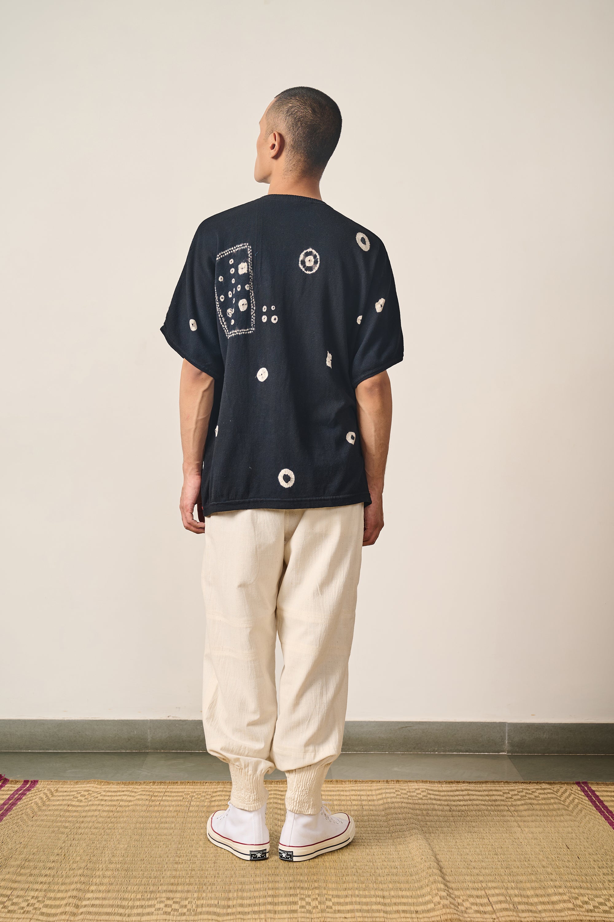 BLACK RELAXED FIT T-SHIRT