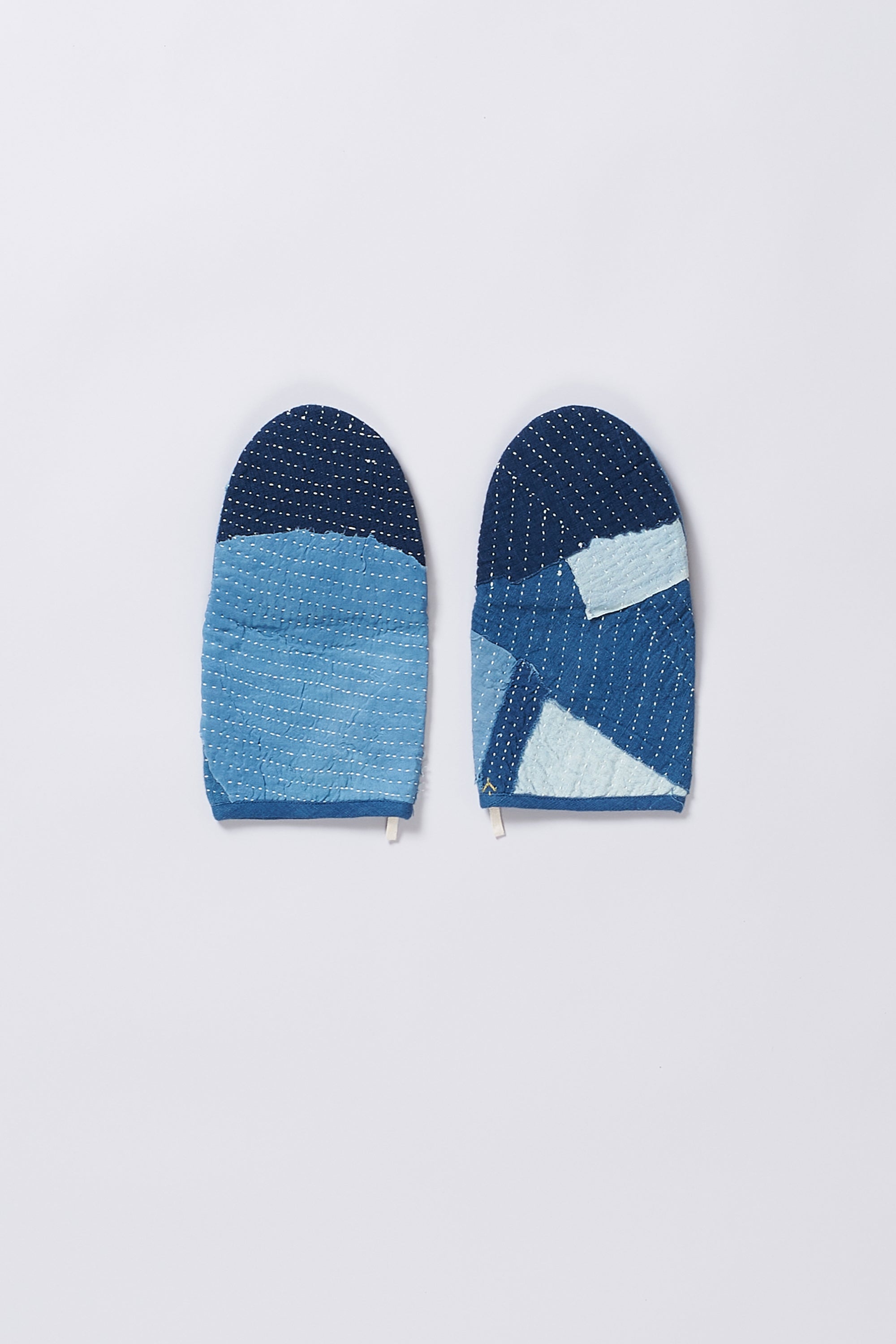 HAND QUILTED - KANTHA - OVEN MITS : INDIGO