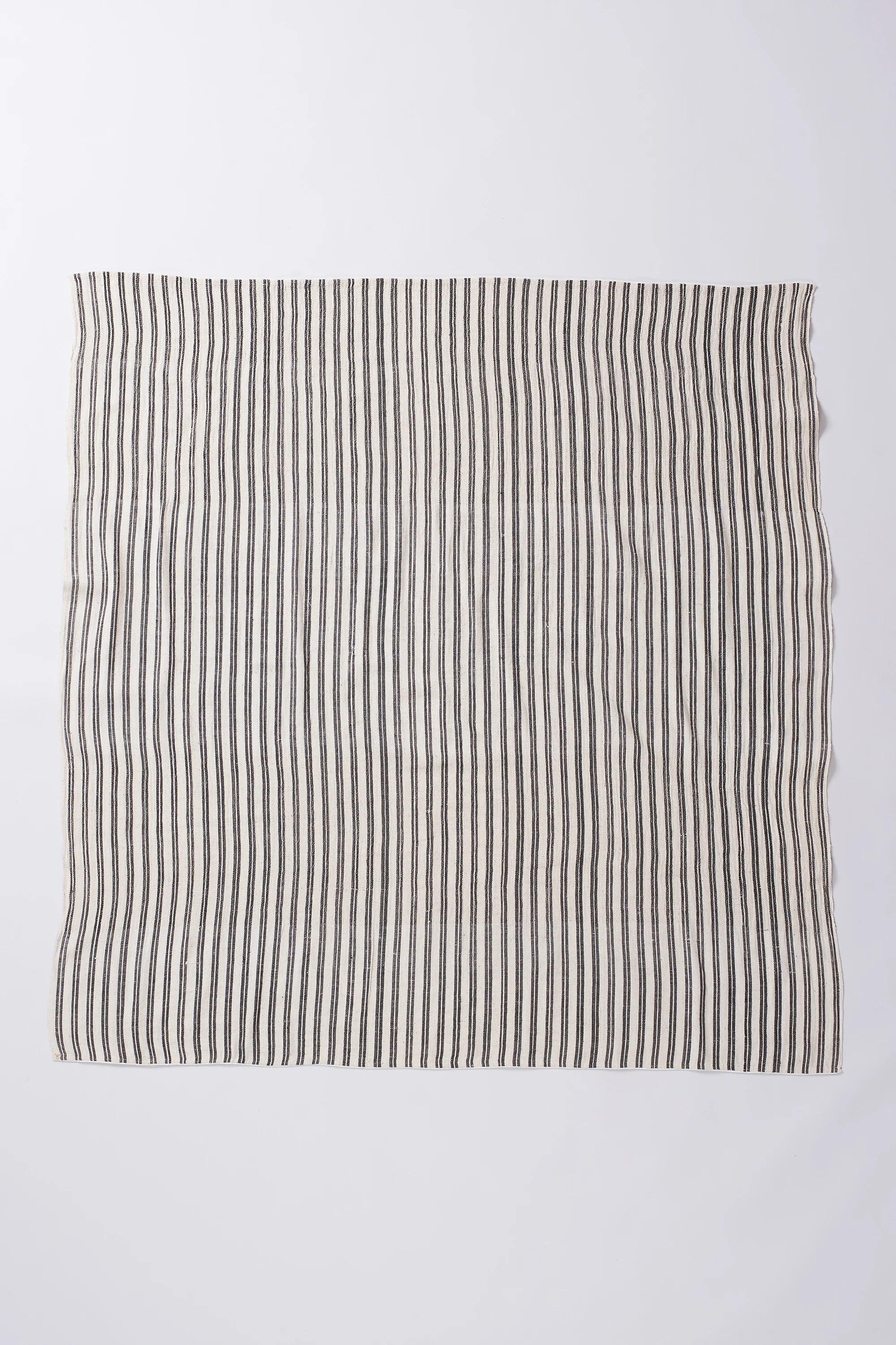 Yarn Dyed Sqaure Scarf in Charcoal