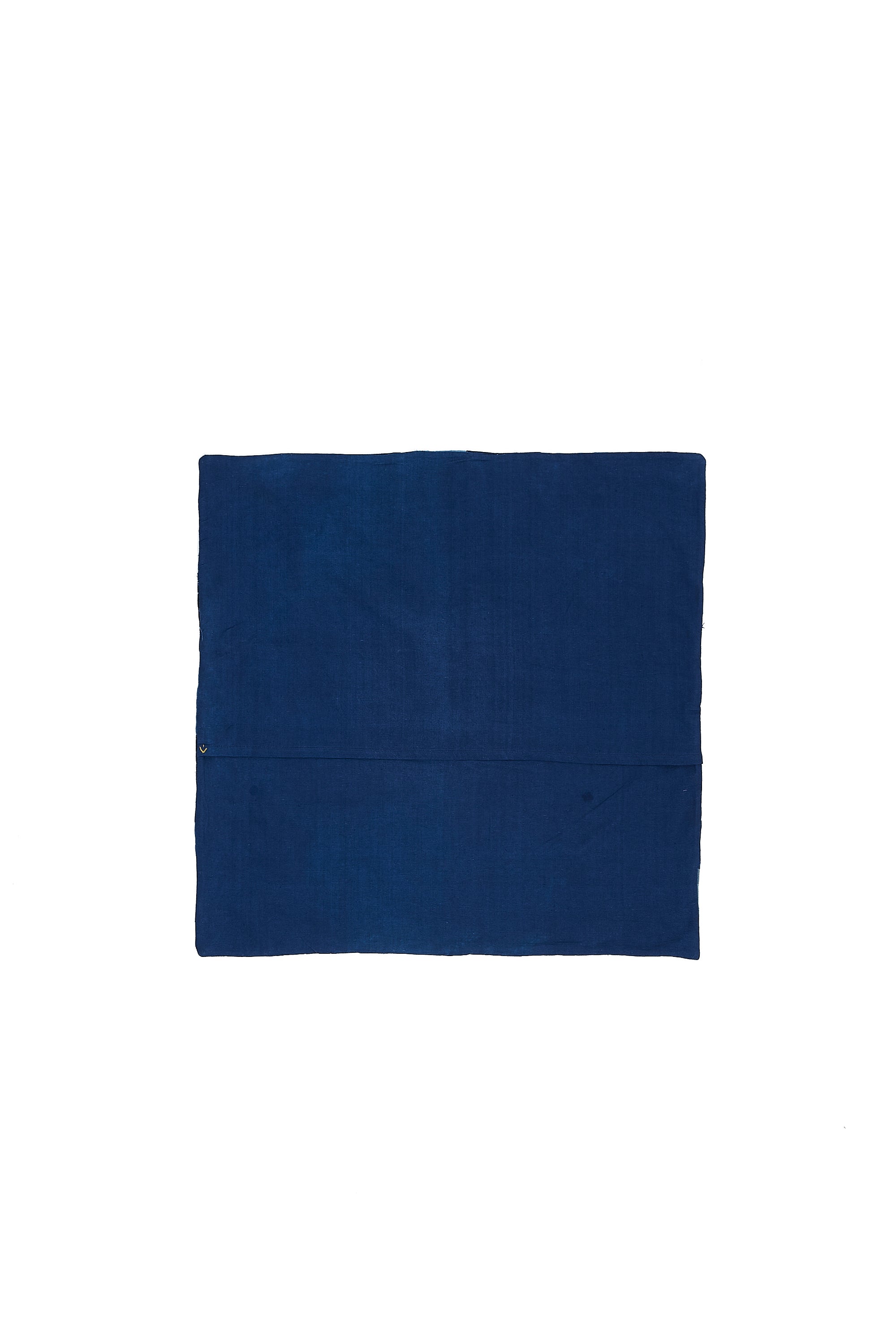 CHEQUERED PATCHWORK CUSHION IN SHADES OF INDIGO
