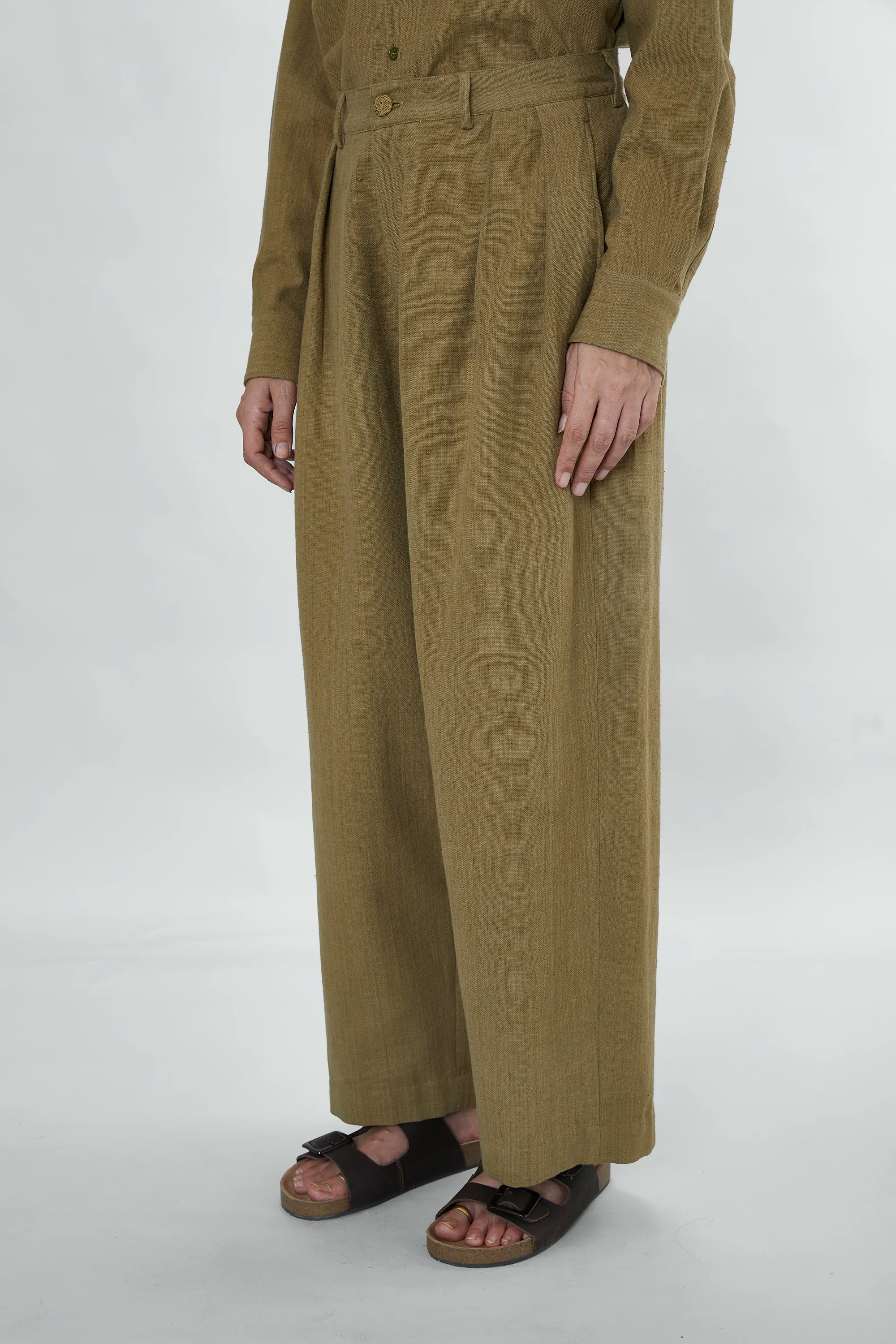 Cotton Pleated Trousers Flaxen Yellow