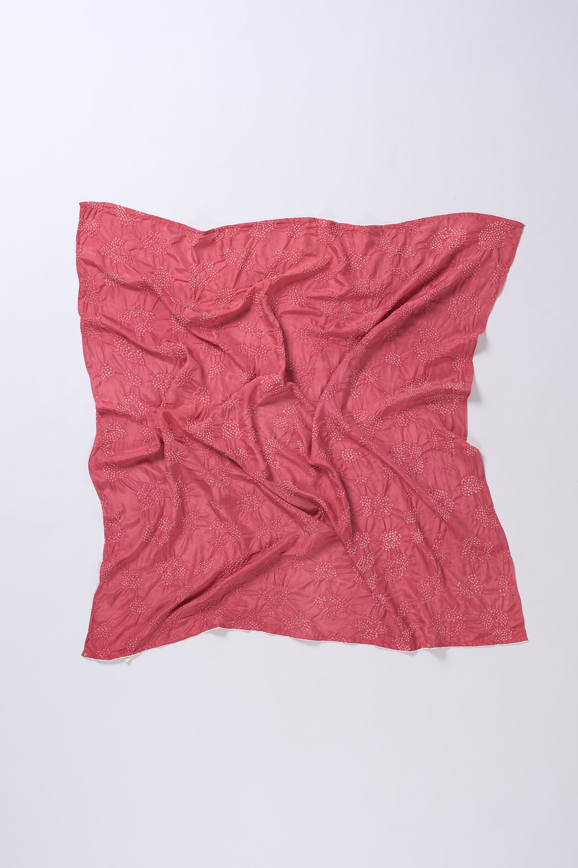PINK WOOD SILK WITH BANDHANI SCARF