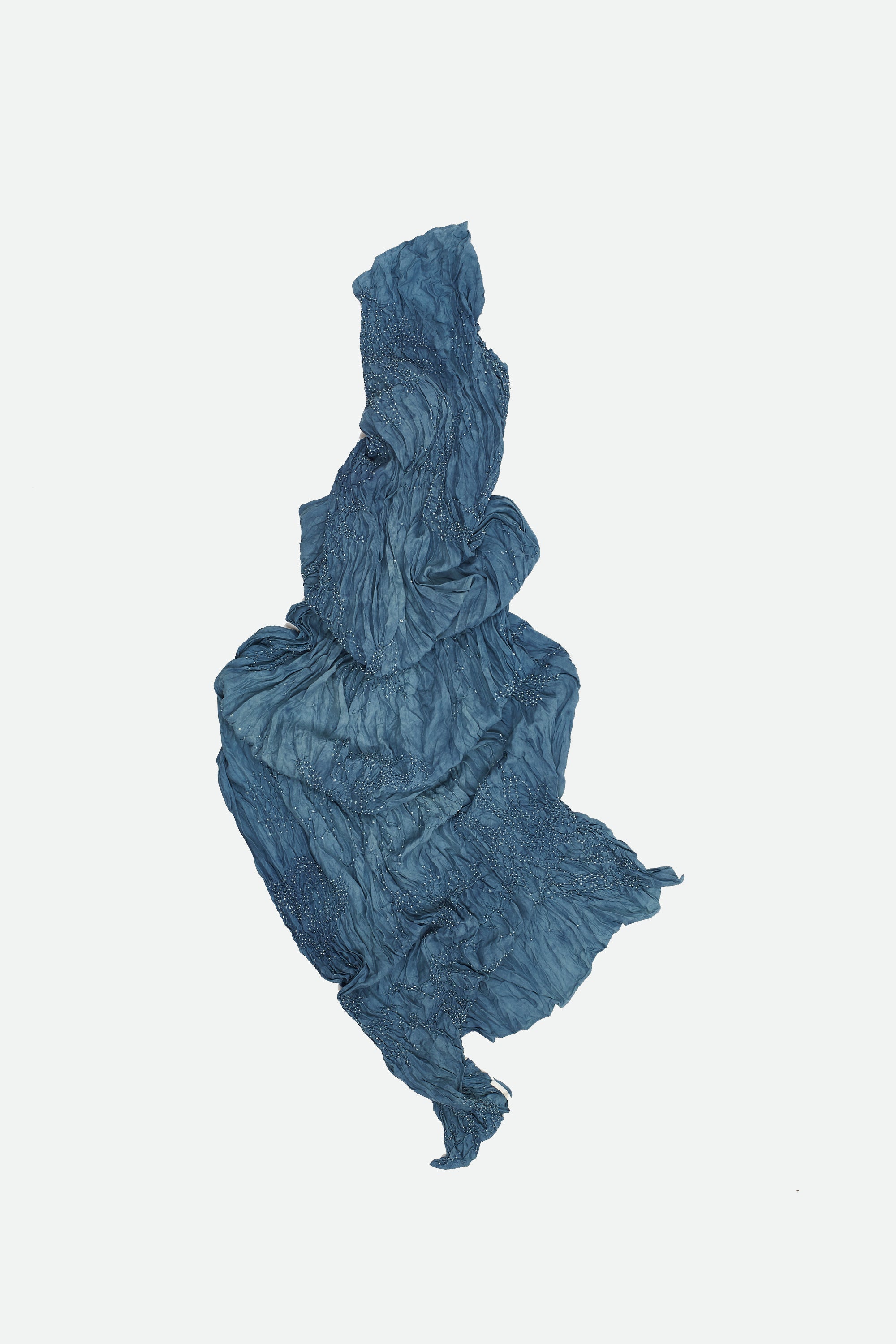 MEDIUM INDIGO SILK BANDHANI SCARF