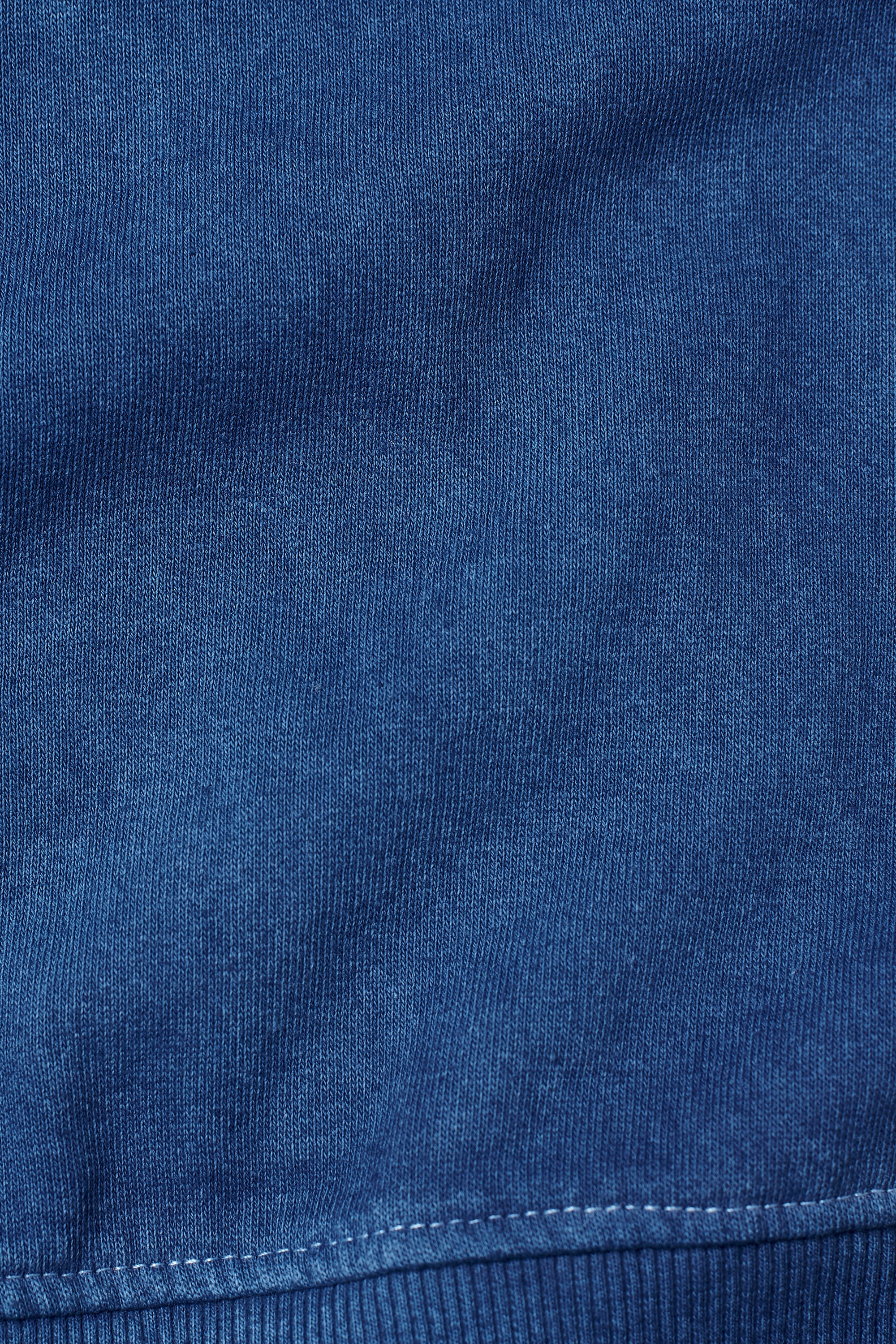 MEDIUM INDIGO SOLID ORGANIC COTTON SWEATSHIRT