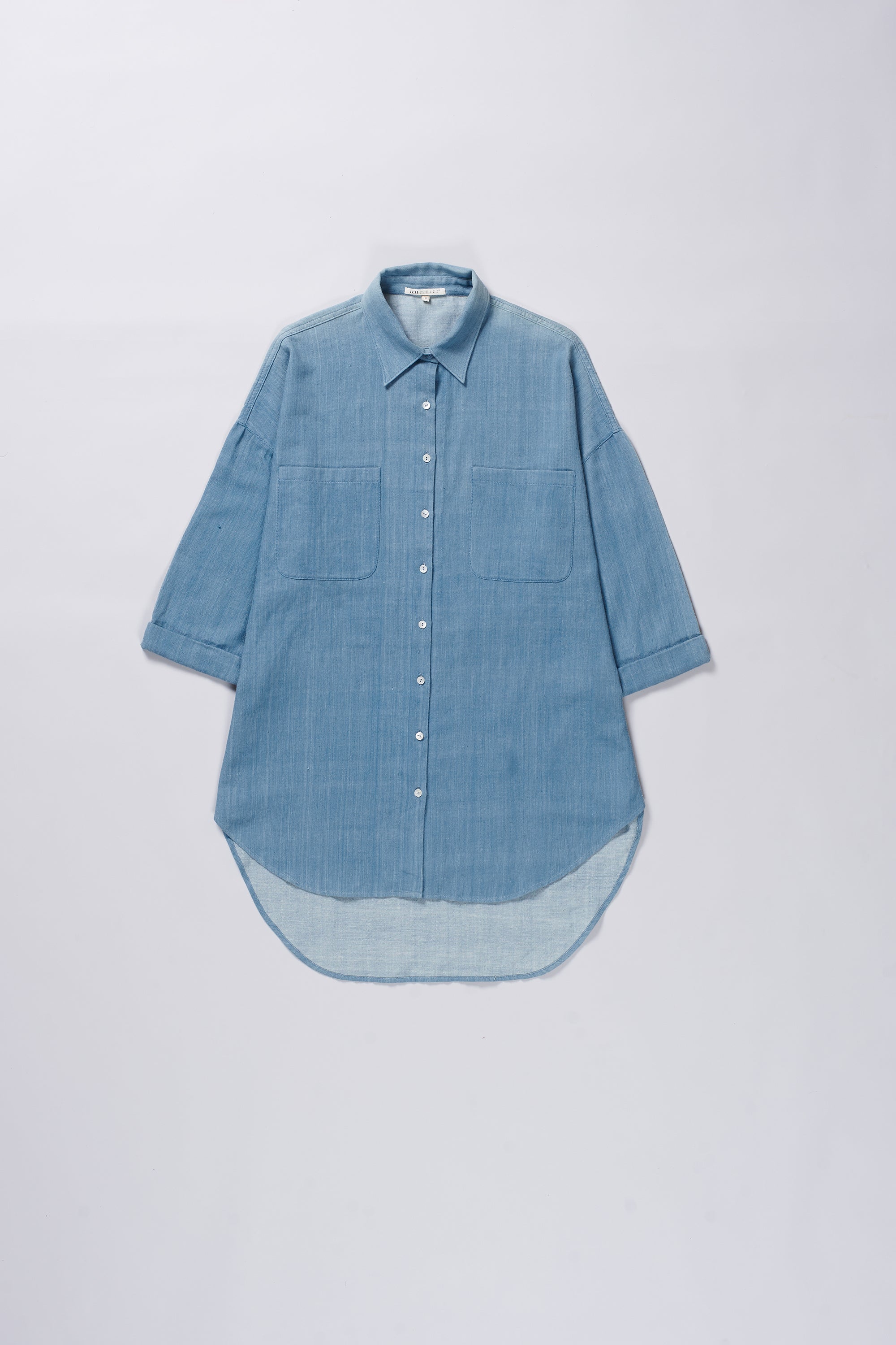 INDIGO-WASHED DEOXIDISED DENIM SHIRT