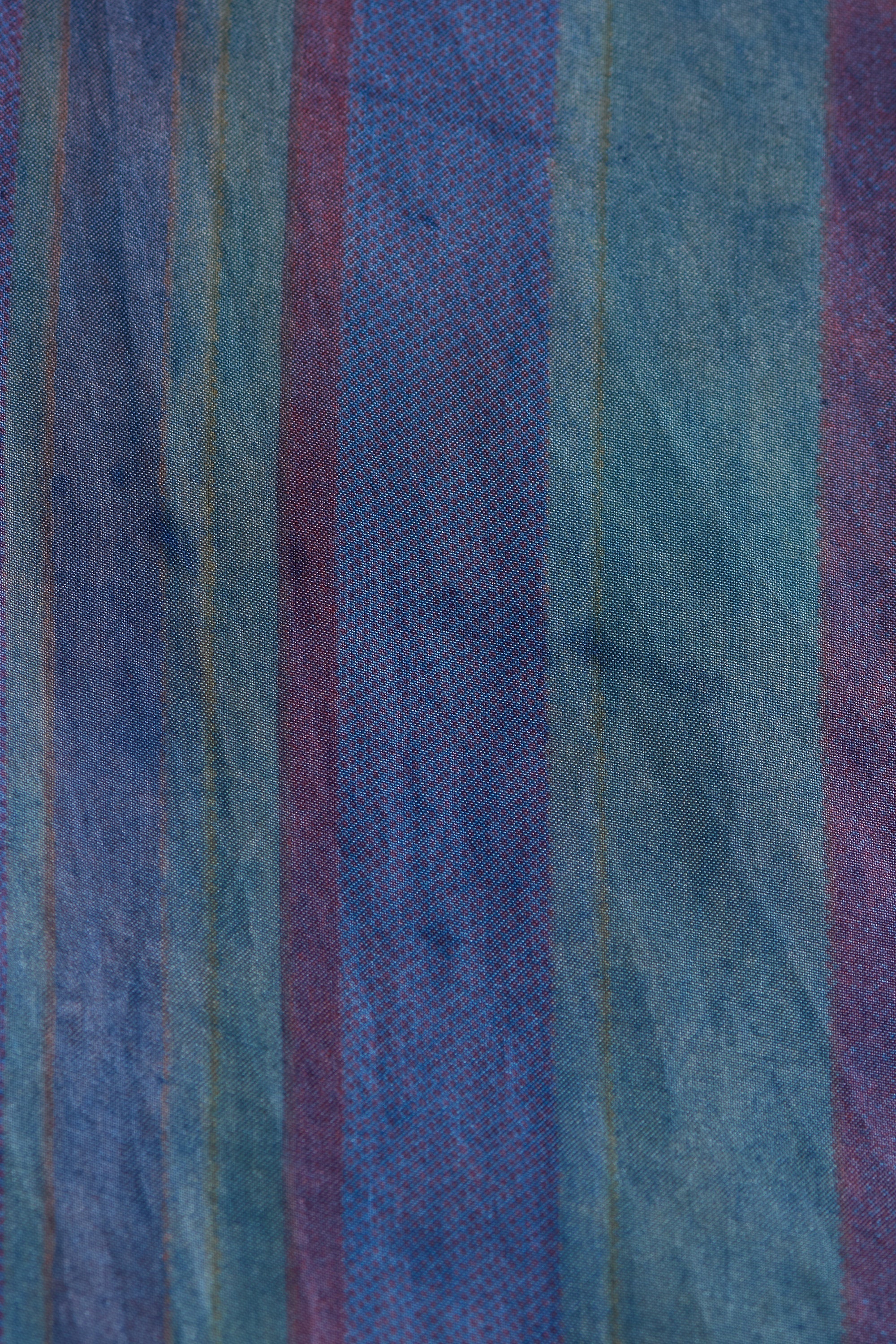 MEDIUM INDIGO MULTICOLORED BANDHANI SILK SHIRT