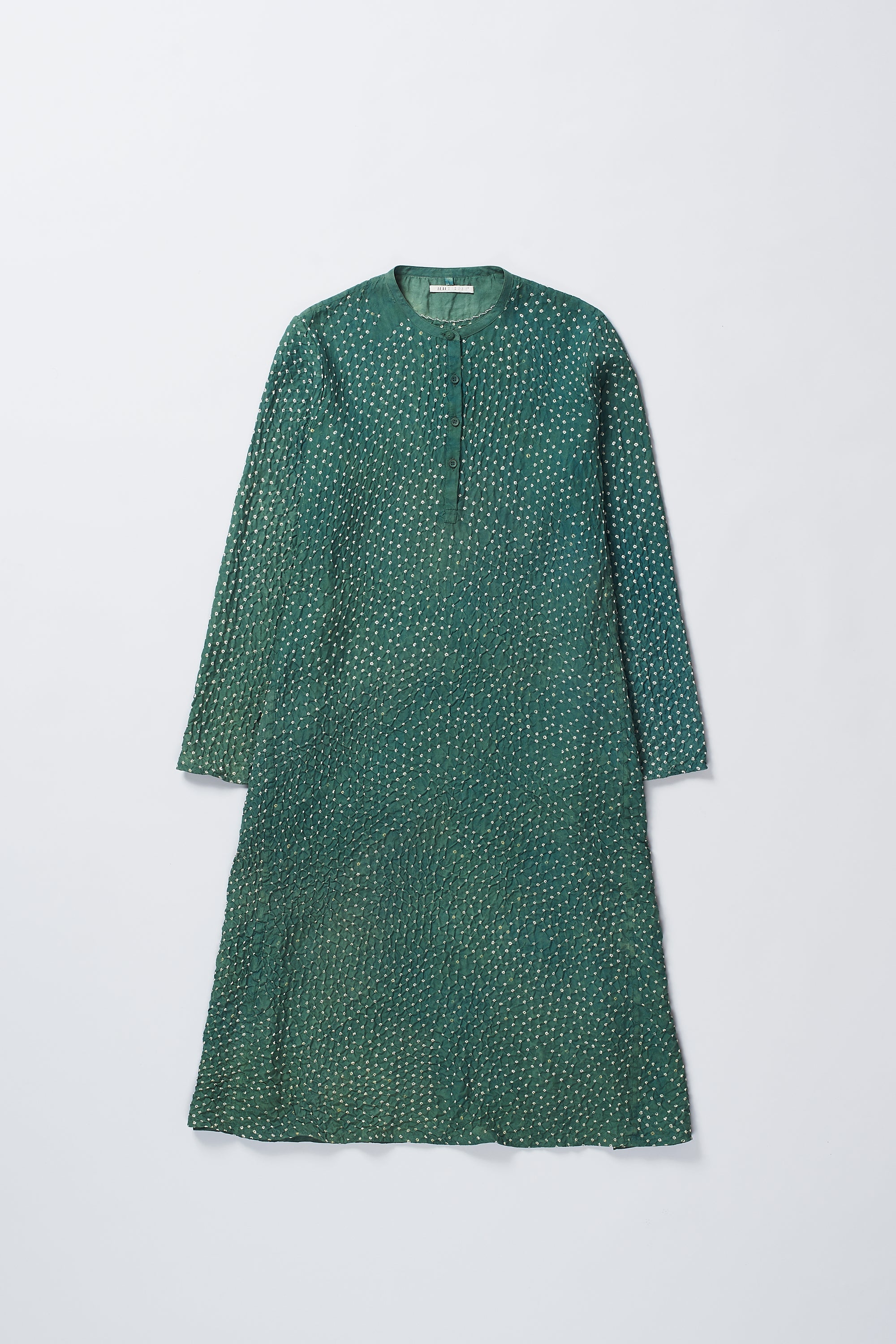 KNEE-LENGTH FINE SILK DRESS