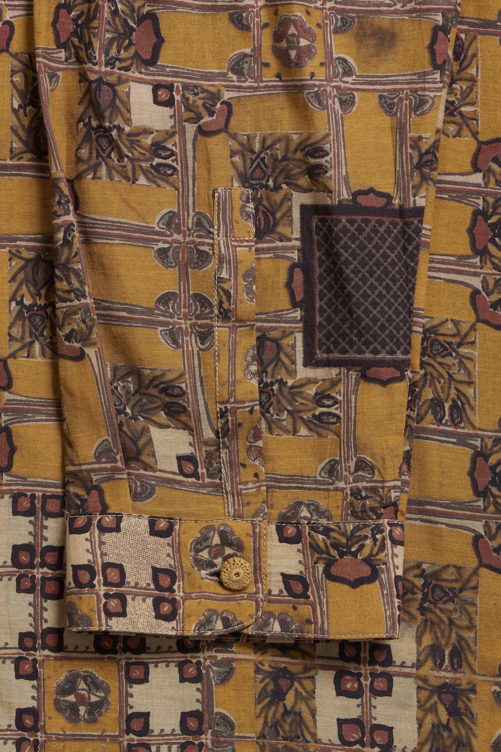 CHETTINAD INSPIRED SCREEN PRINTED SHIRT