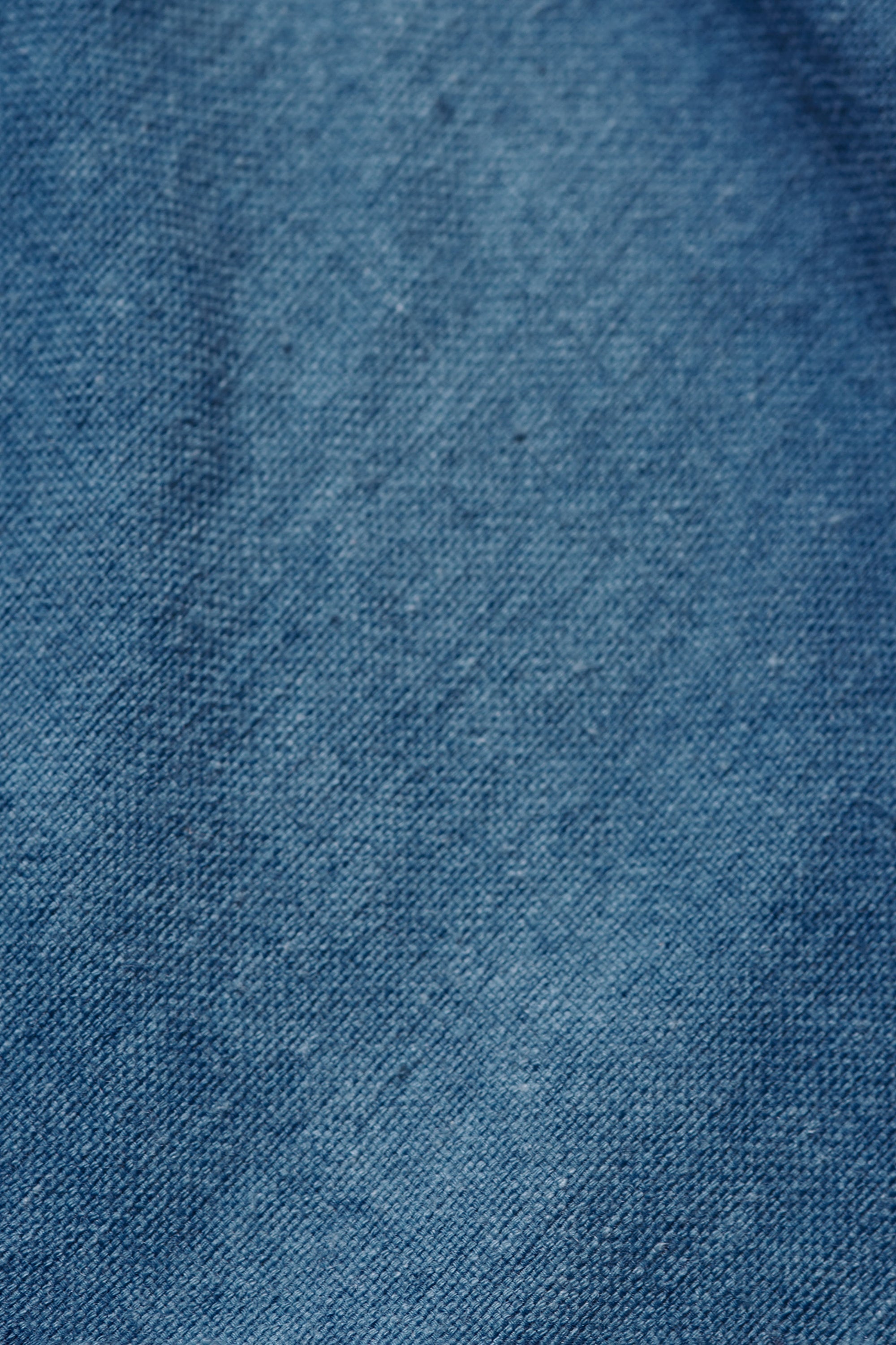 MEDIUM INDIGO FINE COTTON SHIRT