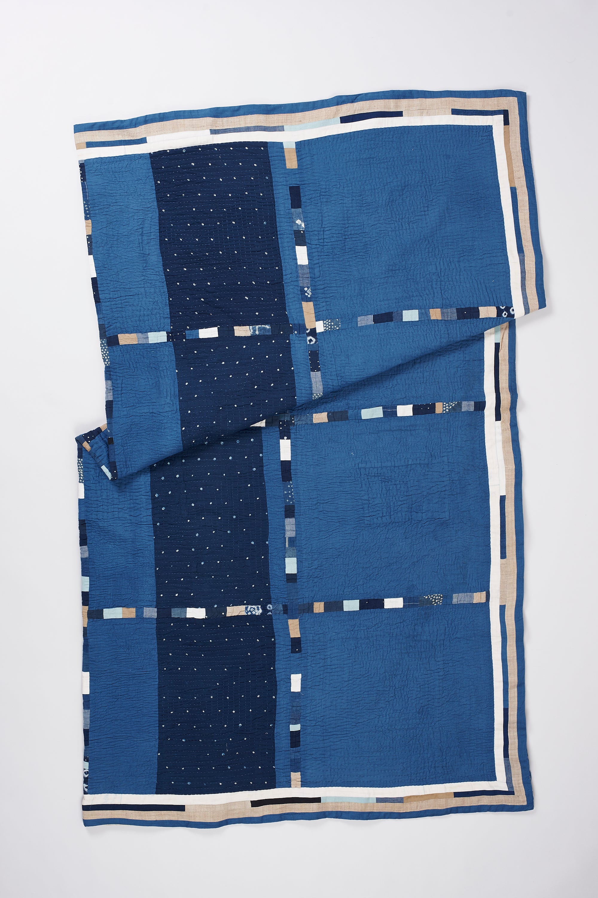 HAND EMBROIDERED PATCHWORK QUILT QUEEN SIZE IN SHADES OF INDIGO