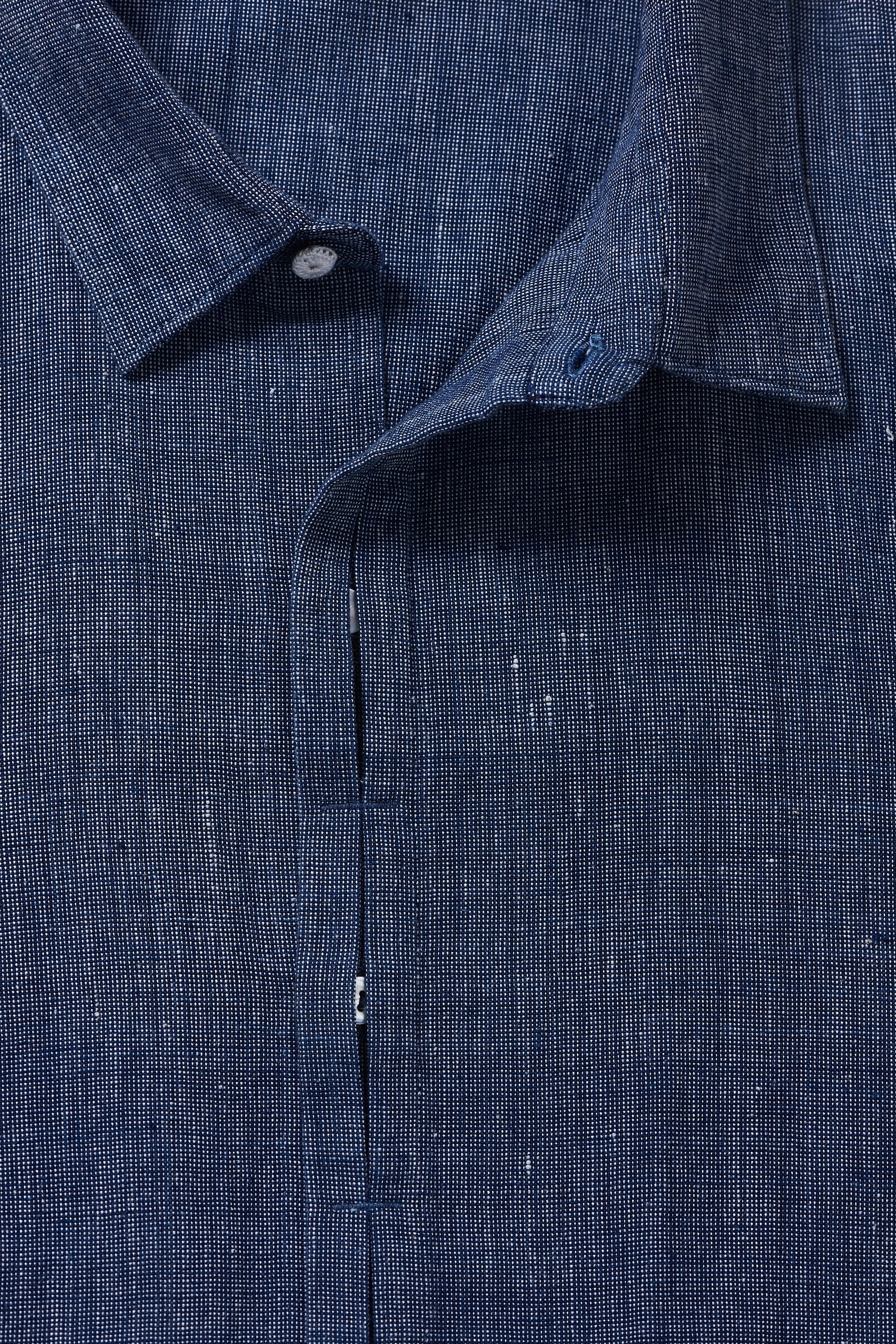 MEN COTTON SHIRT IN INDIGO