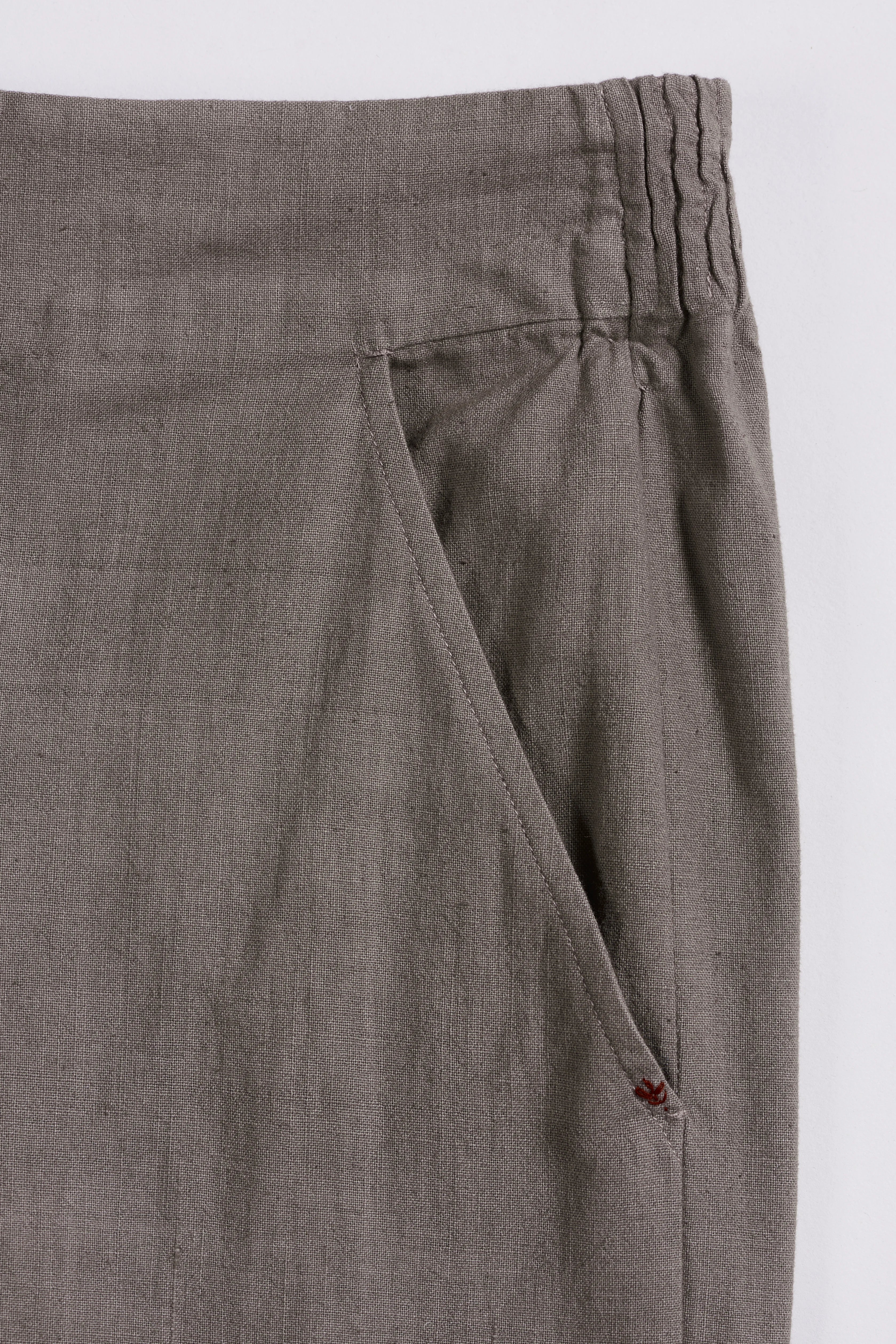 Woven Joggers in Ash Grey