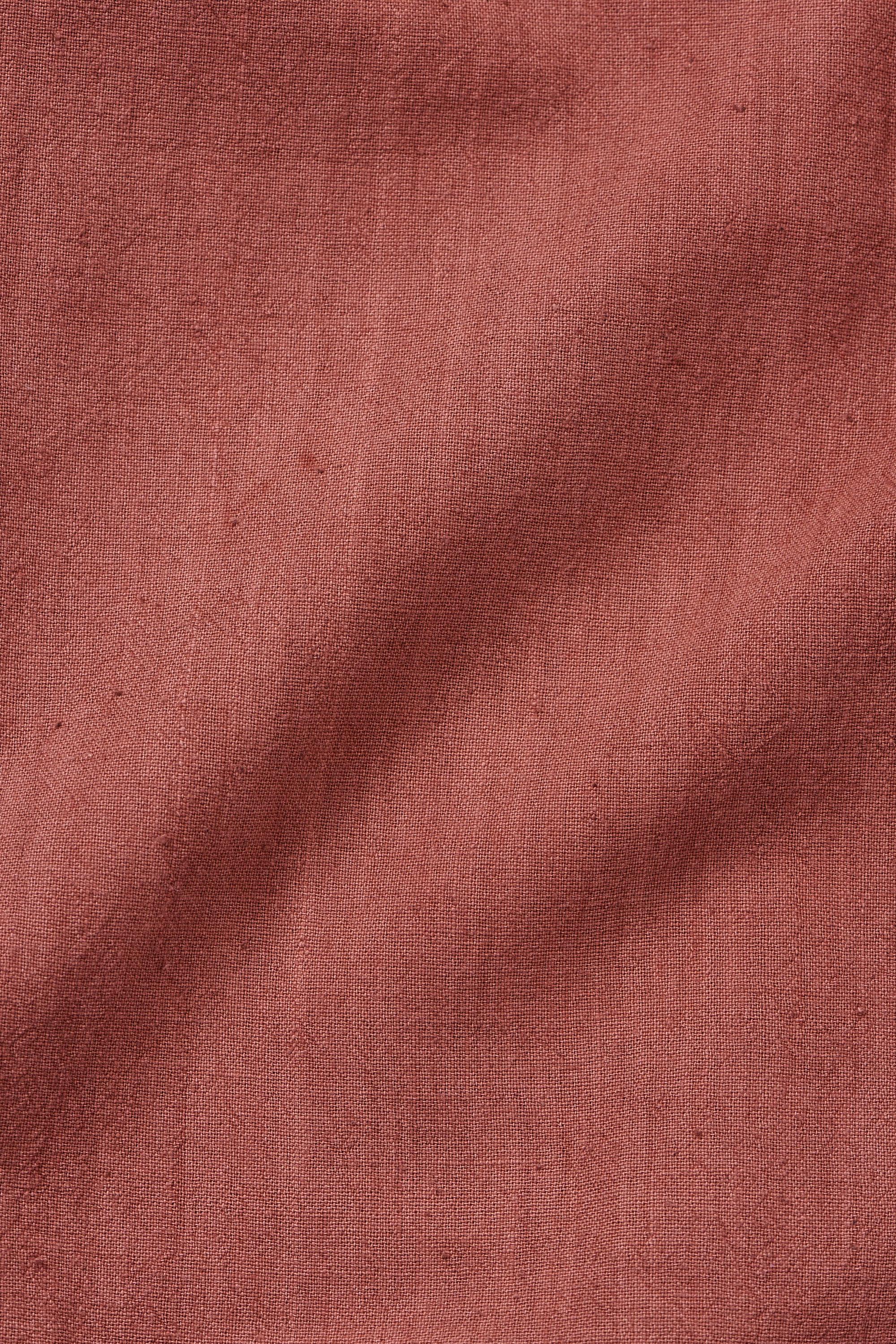 TAPERED FIT TROUSERS IN ROUGE PINK