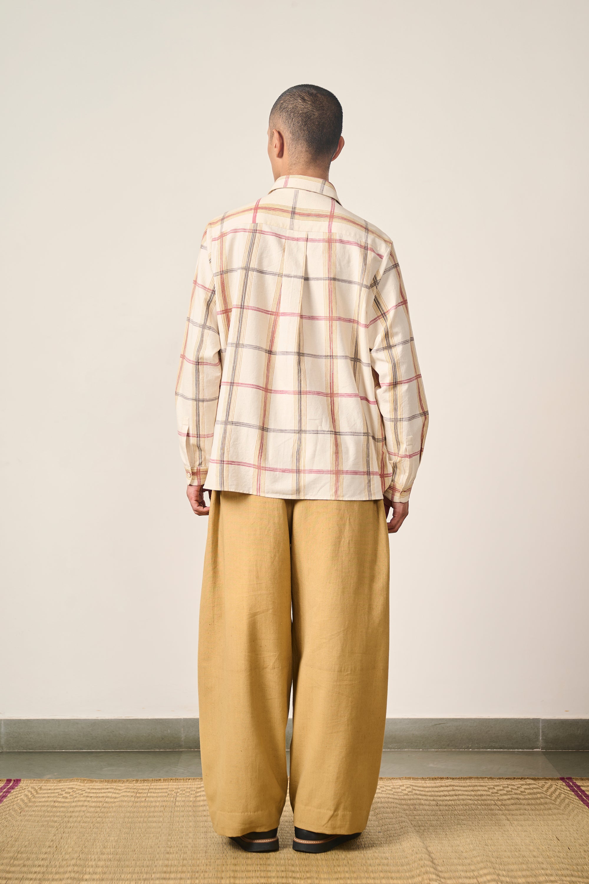 CREAM UNISEX SHIRT