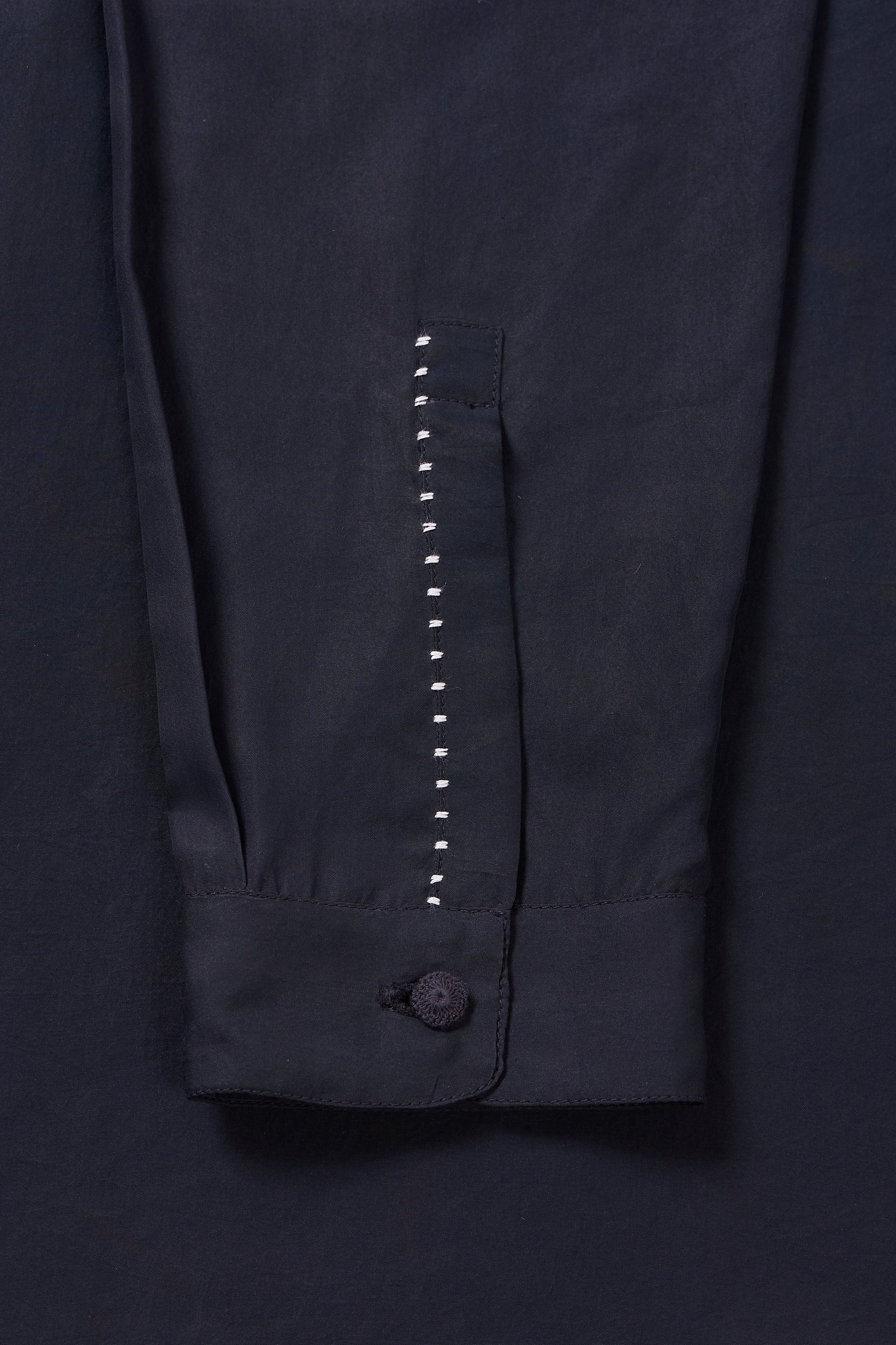 BLACK UNISEX SHIRT