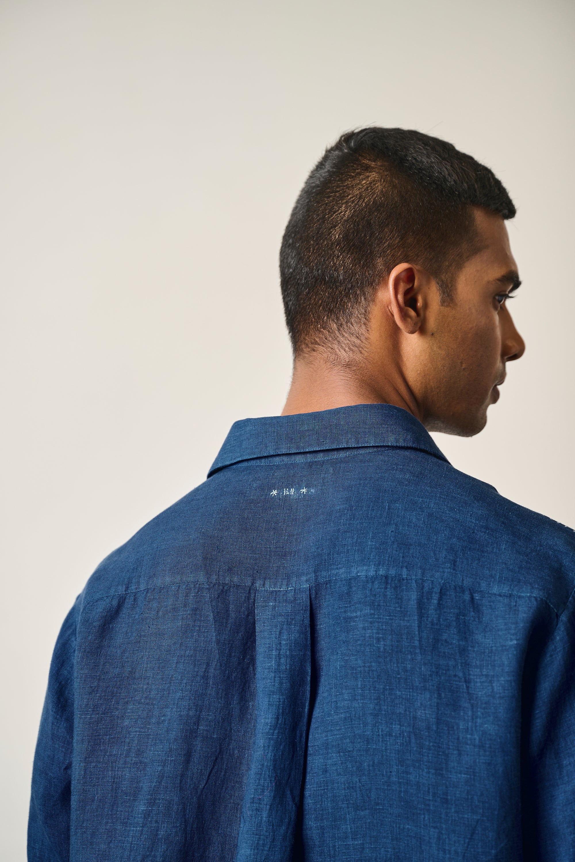 LINEN UNISEX SHIRT