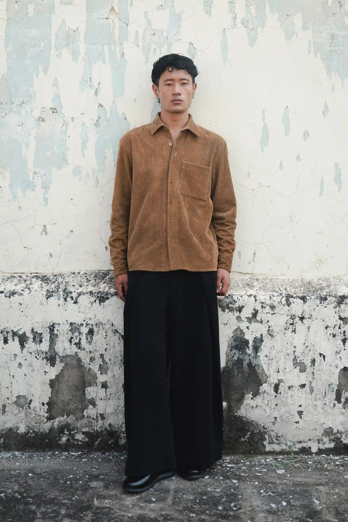 Oversized Corduroy Shirt in Filter Coffee