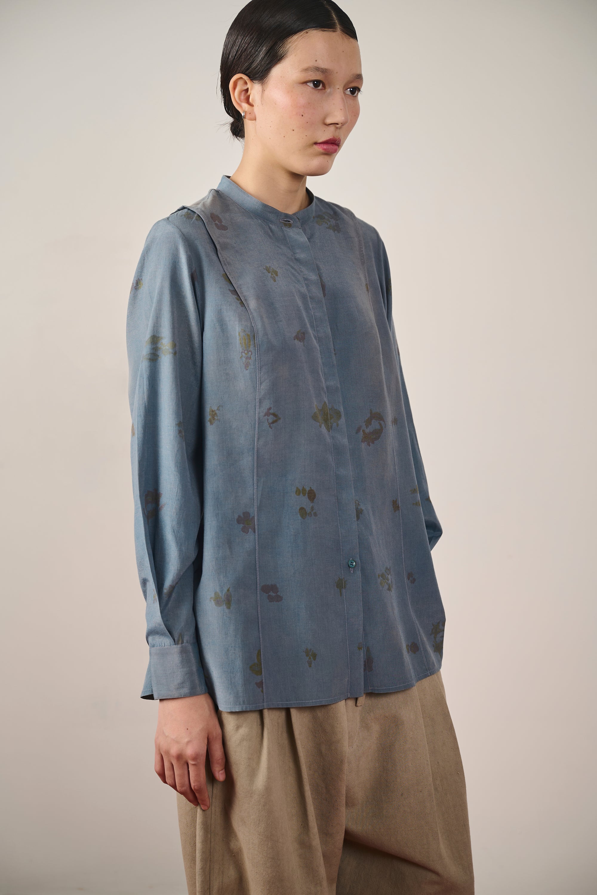 MIDNIGHT INDIGO LIGHT SCREEN PRINT SHIRT