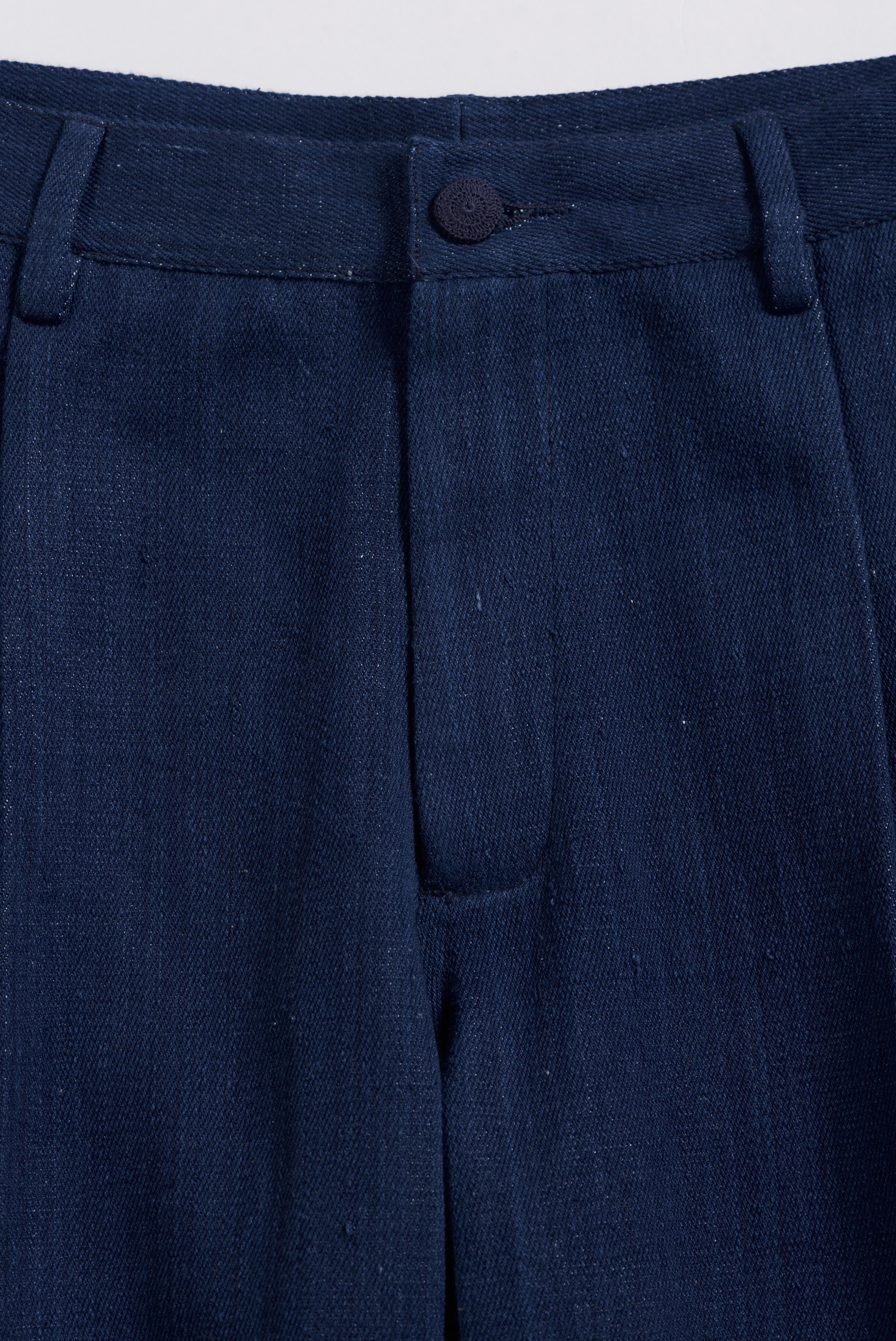 INDIGO DENIM PLEATED TROUSERS
