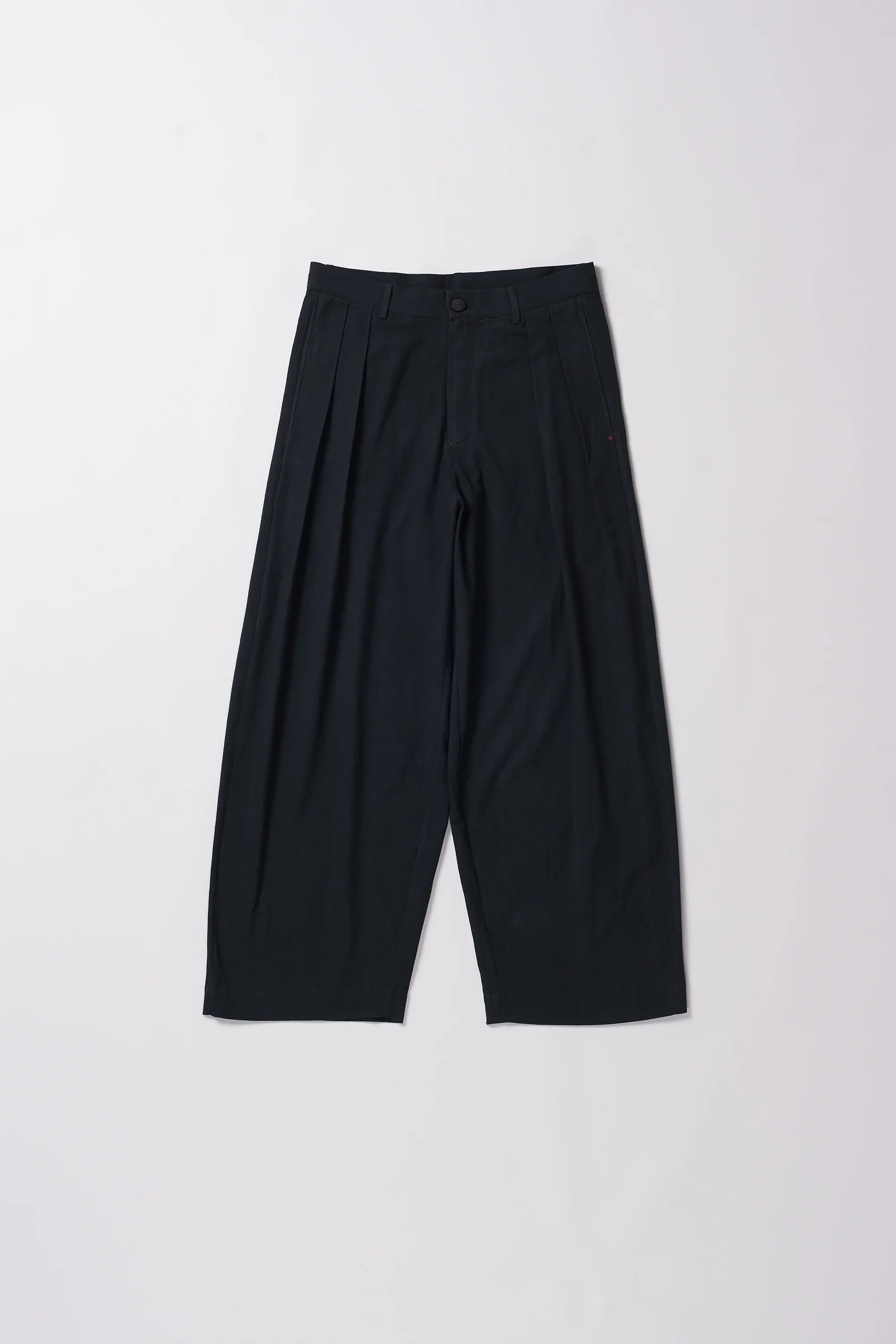 BLACK COTTON PLEATED TROUSERS