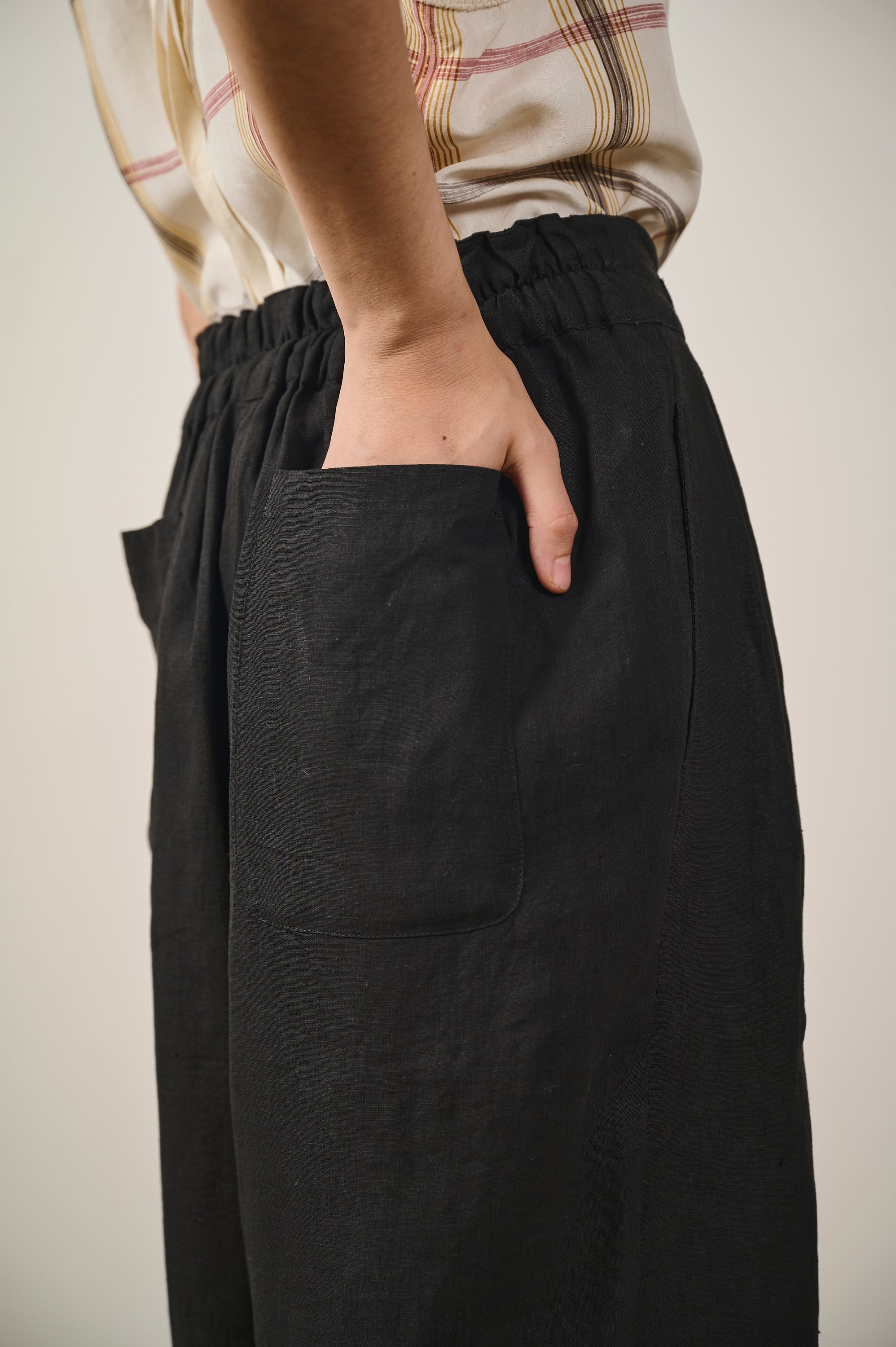 WIDE LINEN TROUSERS