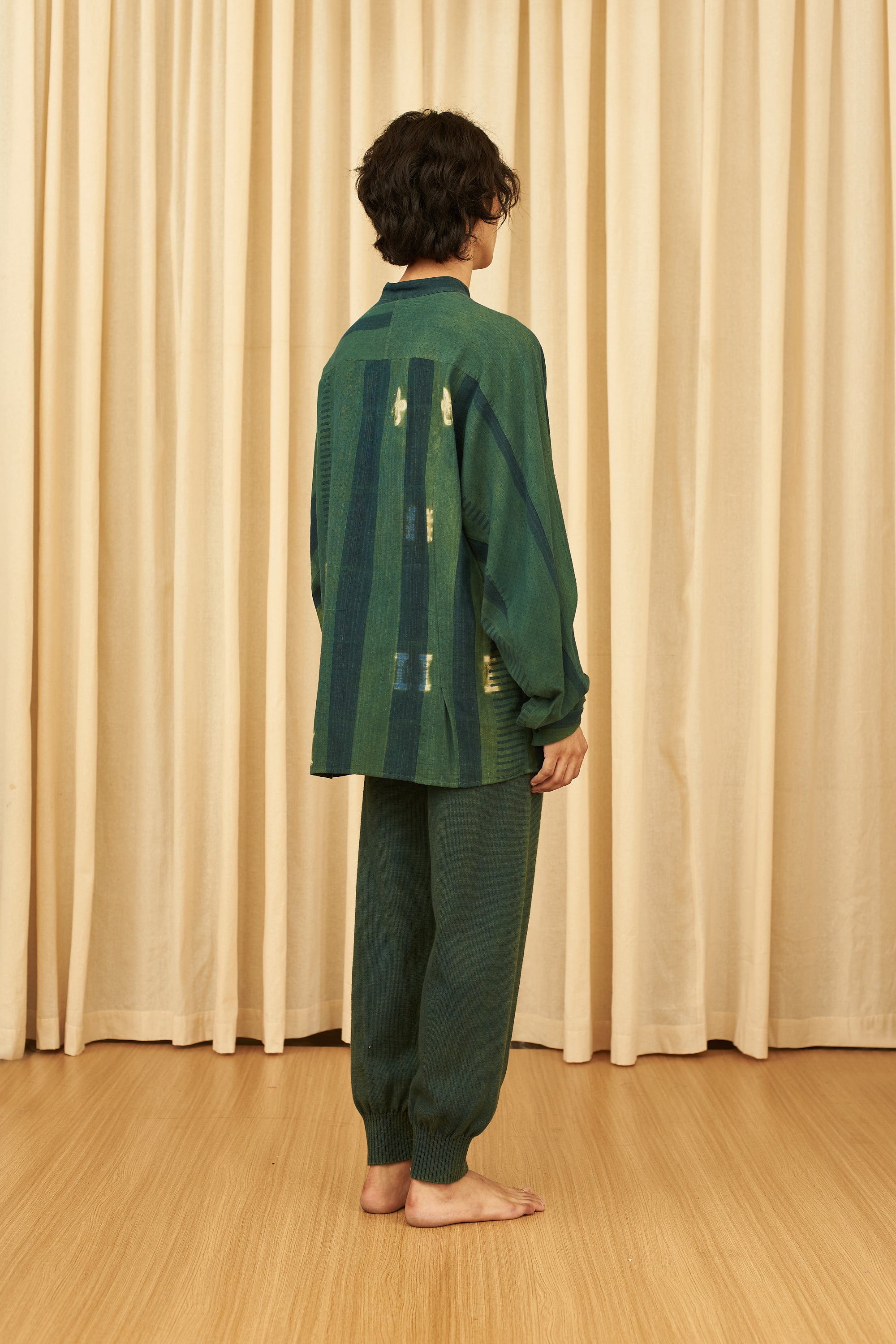 100% WOOL BOTTLE GREEN TROUSERS