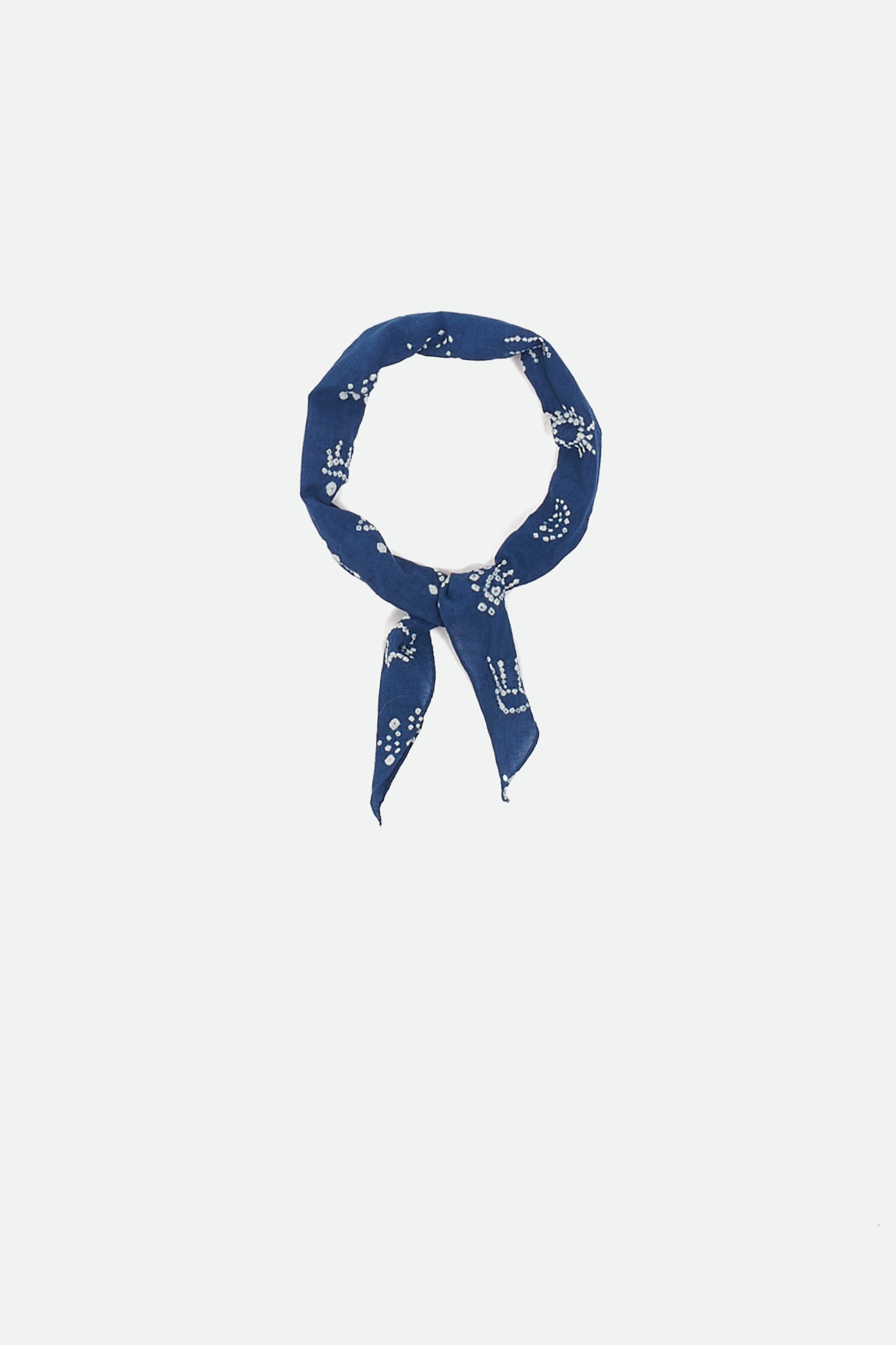 MEDIUM INDIGO SILK BANDHANI BANDANA