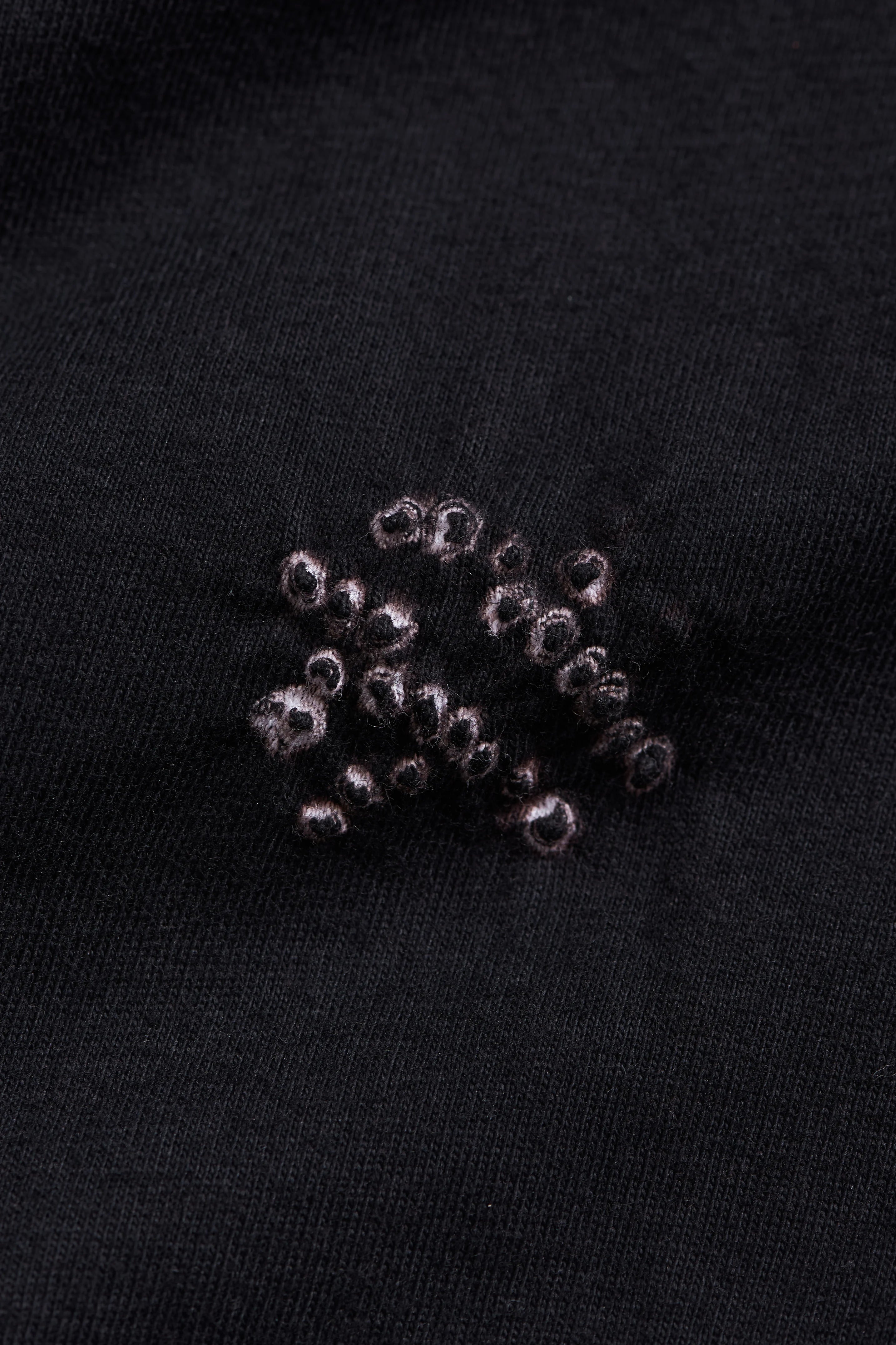 BLACK BANDHANI TEE