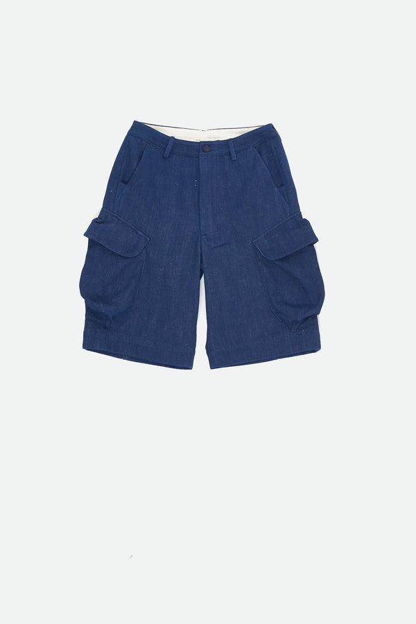 INDIGO CARGO SHORTS IN HANDWOVEN DENIM