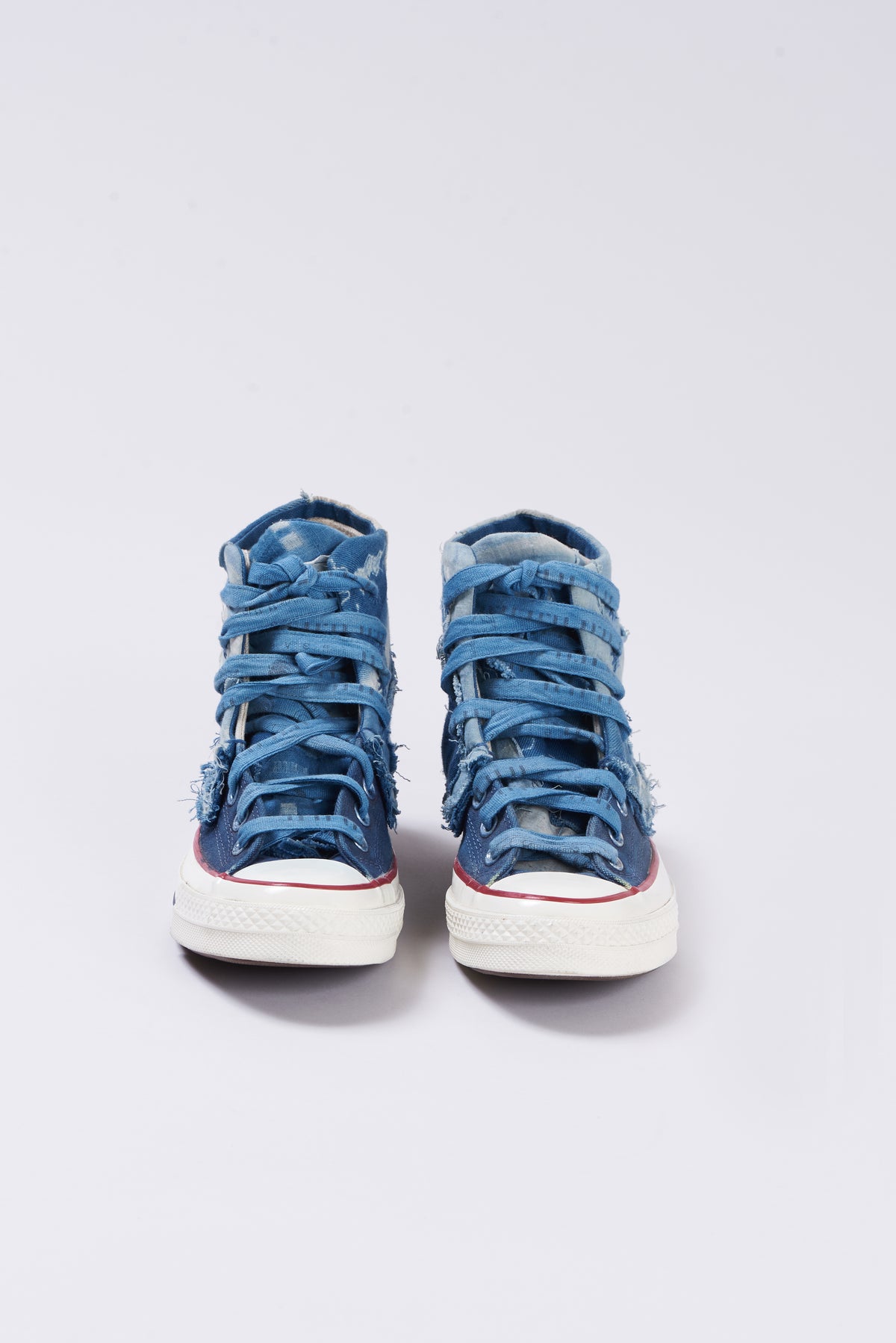 One of a kind hand penned Converse mens size 9 ladies 11 Black One of A Kind Handmade Converse Shoes main image 2