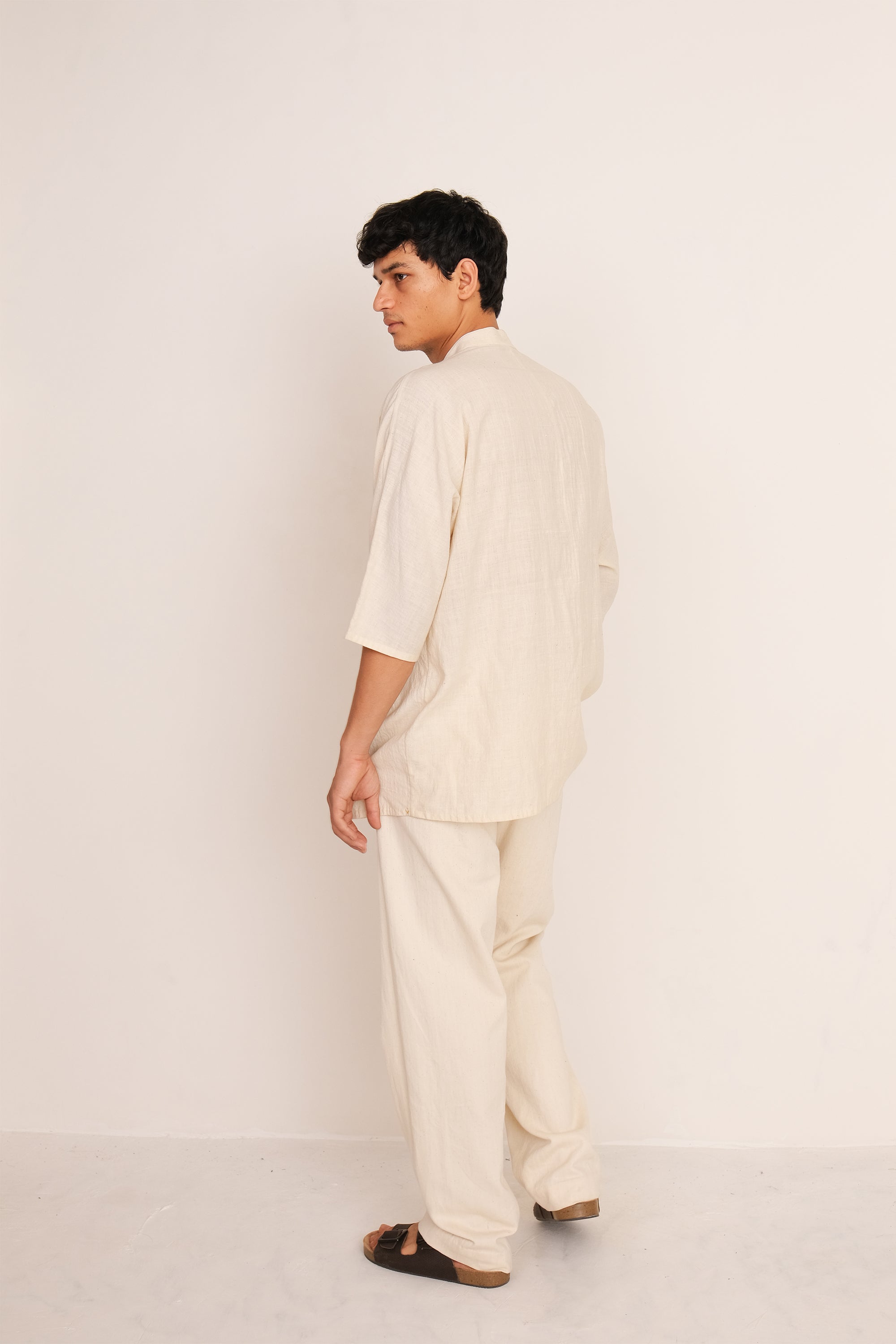 BASIC ORGANIC COTTON SHIRT