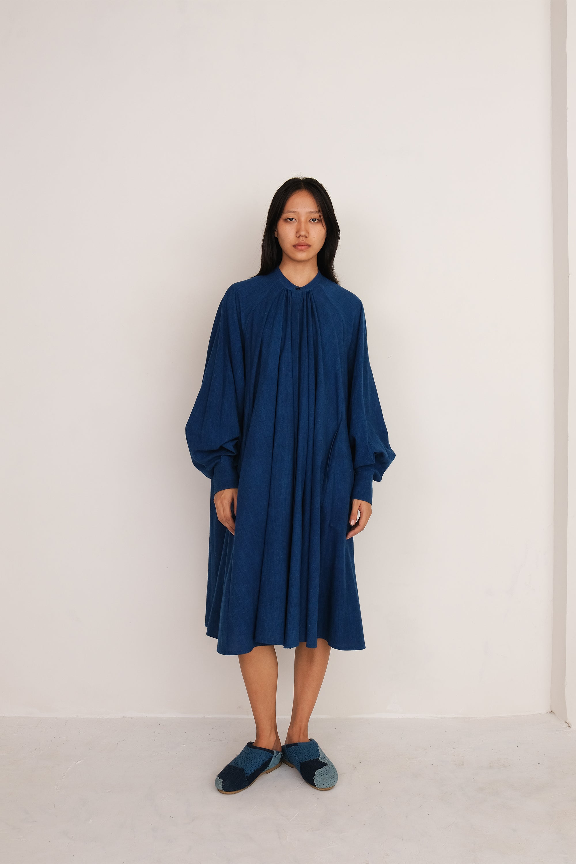 MEDIUM INDIGO FINE COTTON DRESS