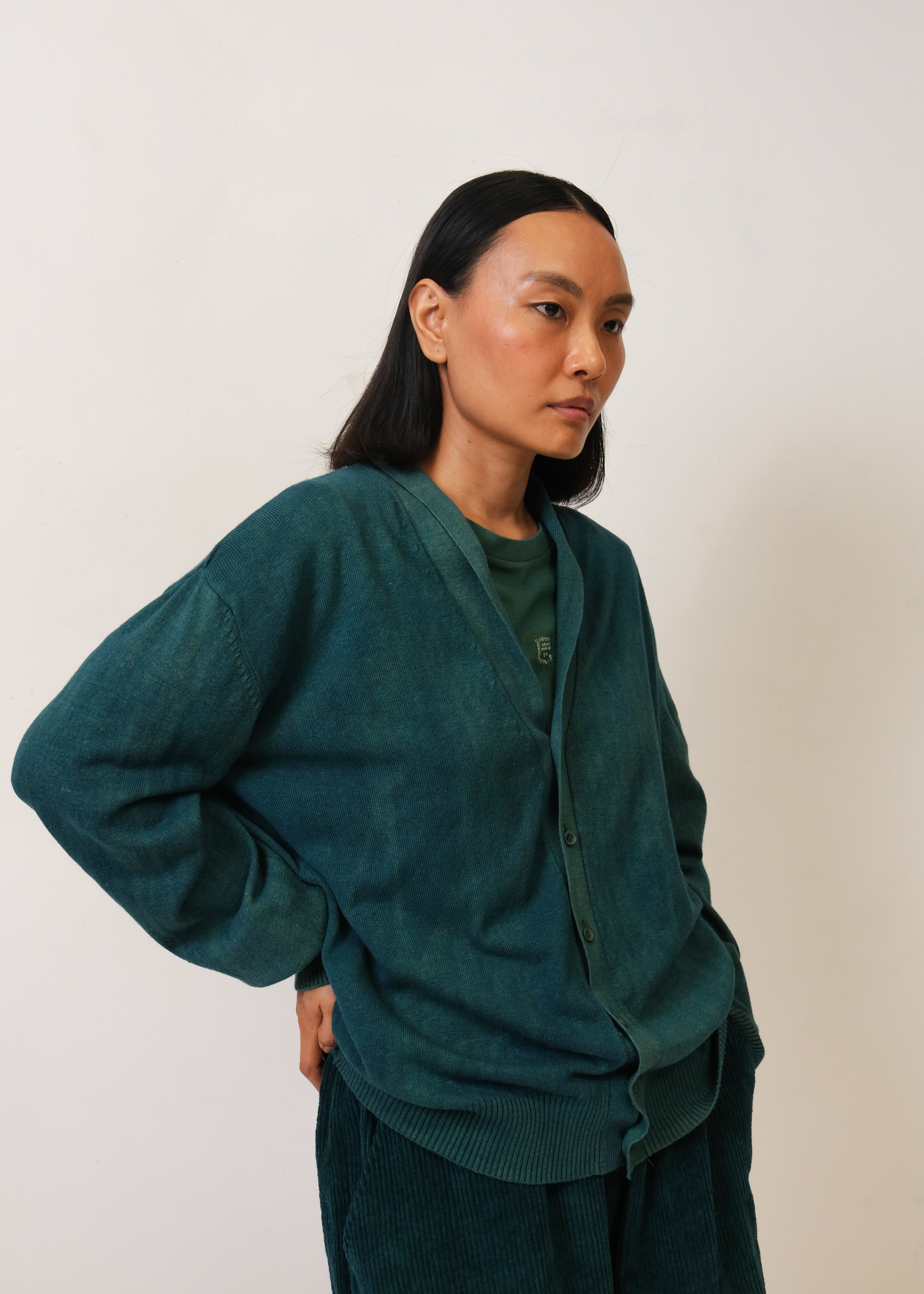 BOTTLE GREEN SOLID COTTON CARDIGAN