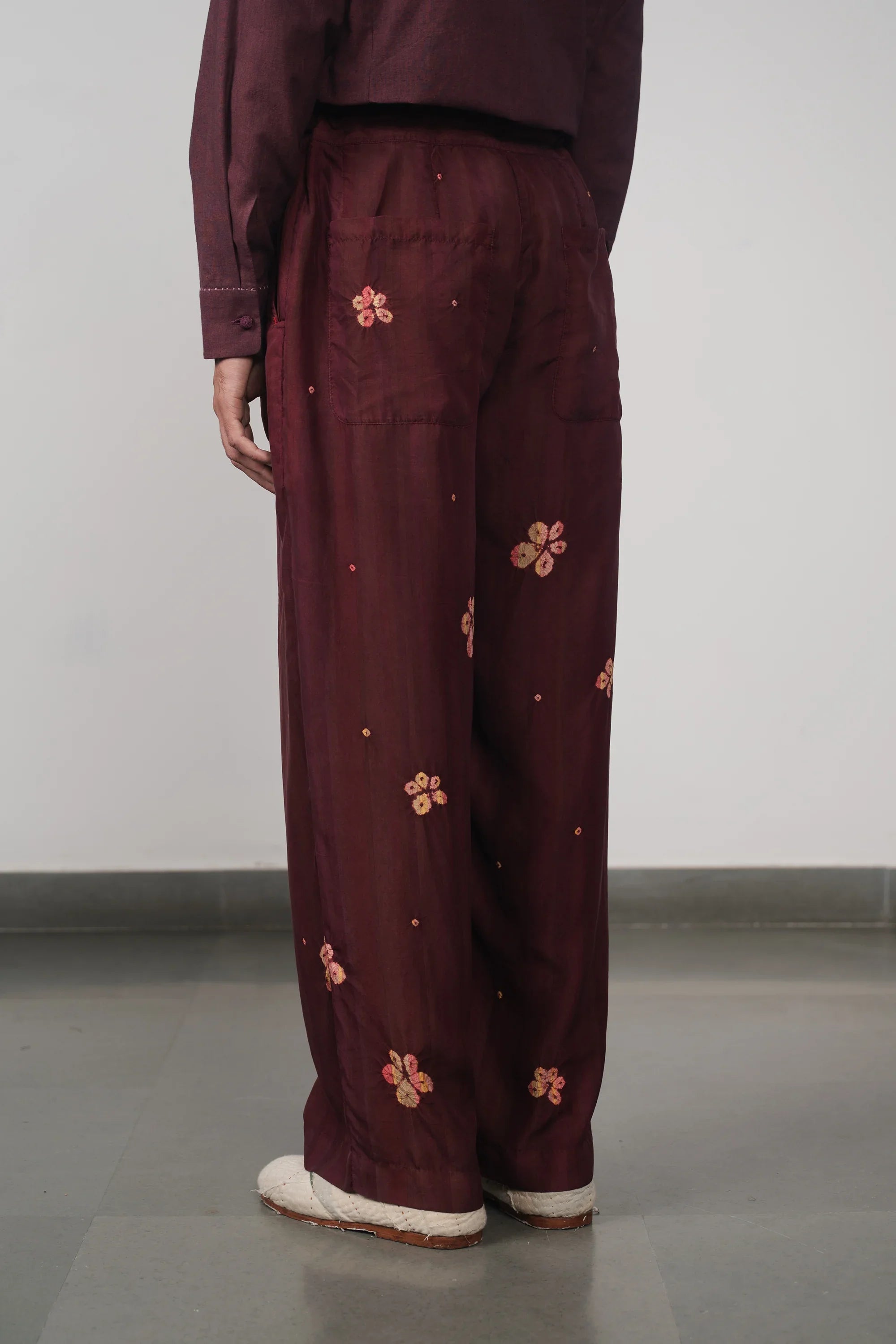 PURPLE RED SHIBORI SILK TROUSERS