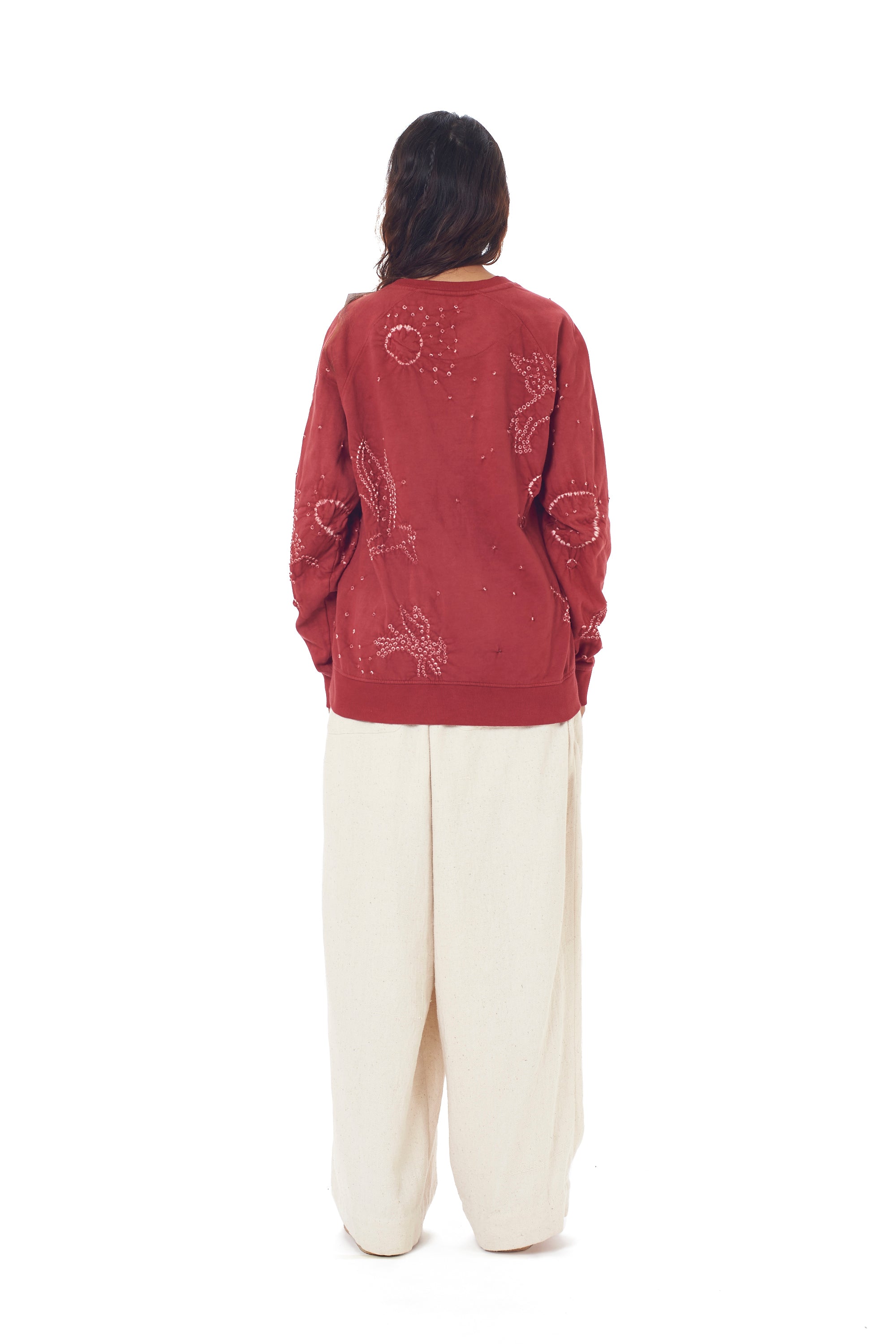 CRIMSON PINK ORGANIC COTTON SWEATSHIRT CRAFTED WITH ALL-OVER BANDHANI MOTIFS